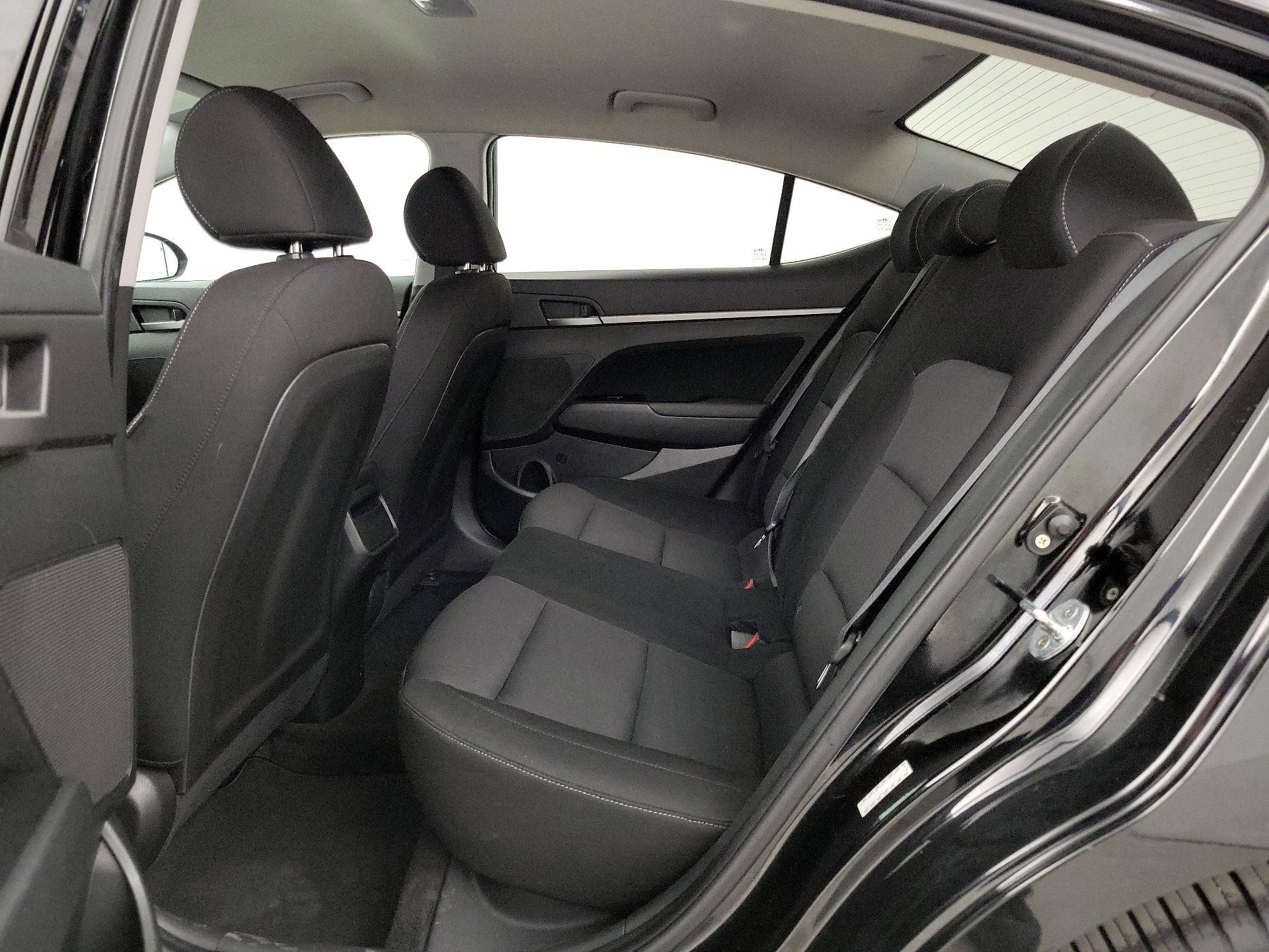 Thumbnail: 2018 Hyundai Elantra - 19