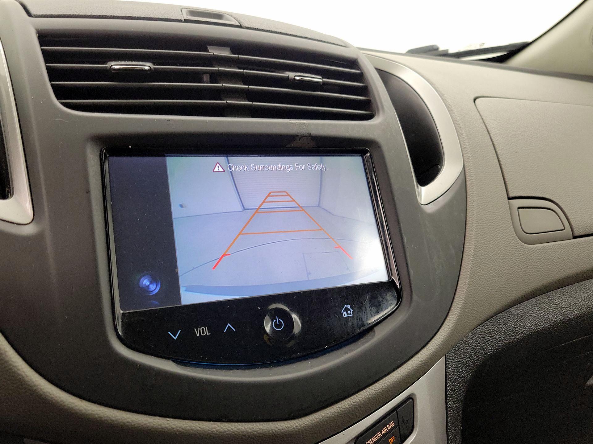 Thumbnail: 2016 Chevrolet Trax - 14