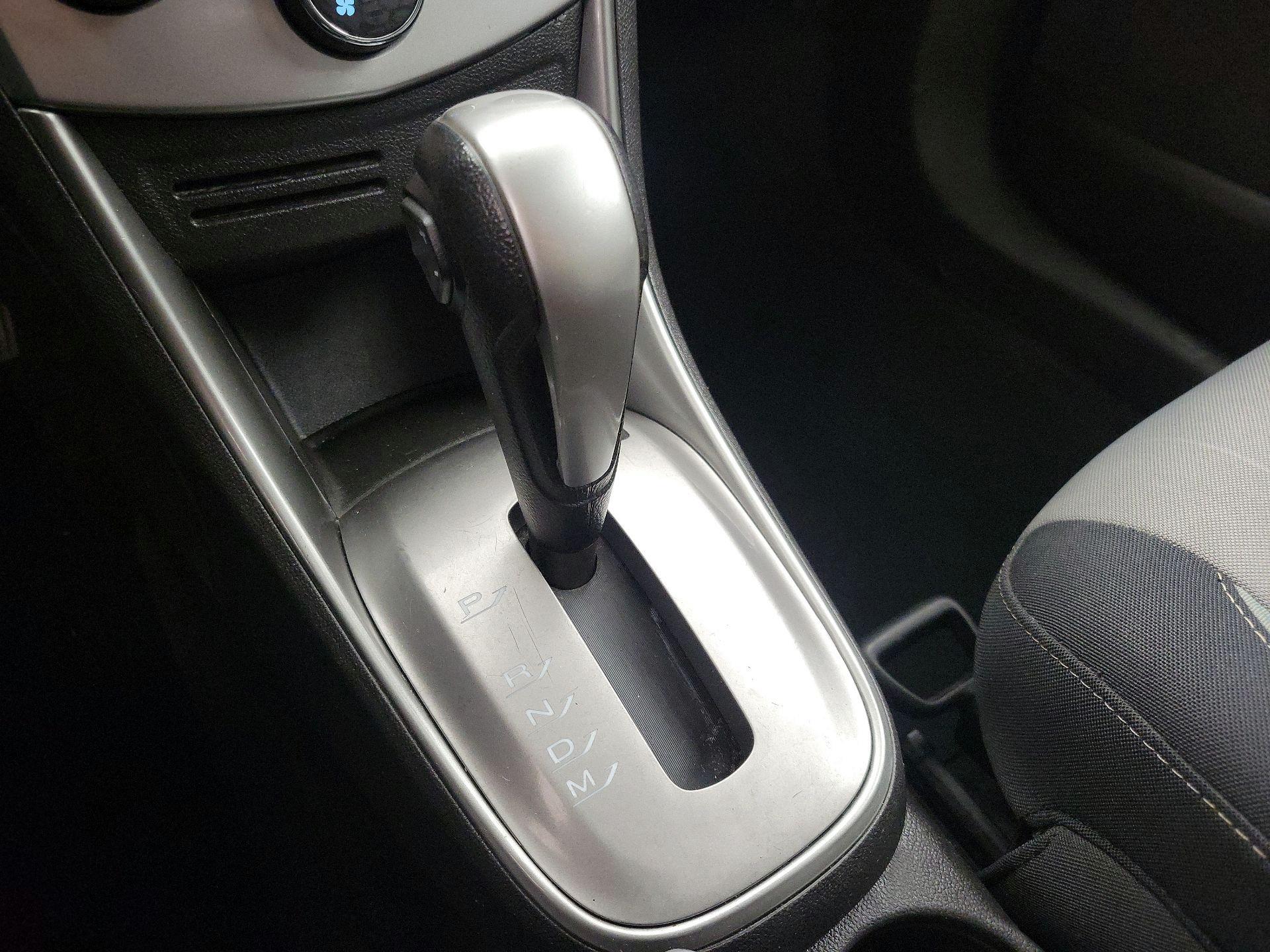 Thumbnail: 2016 Chevrolet Trax - 17