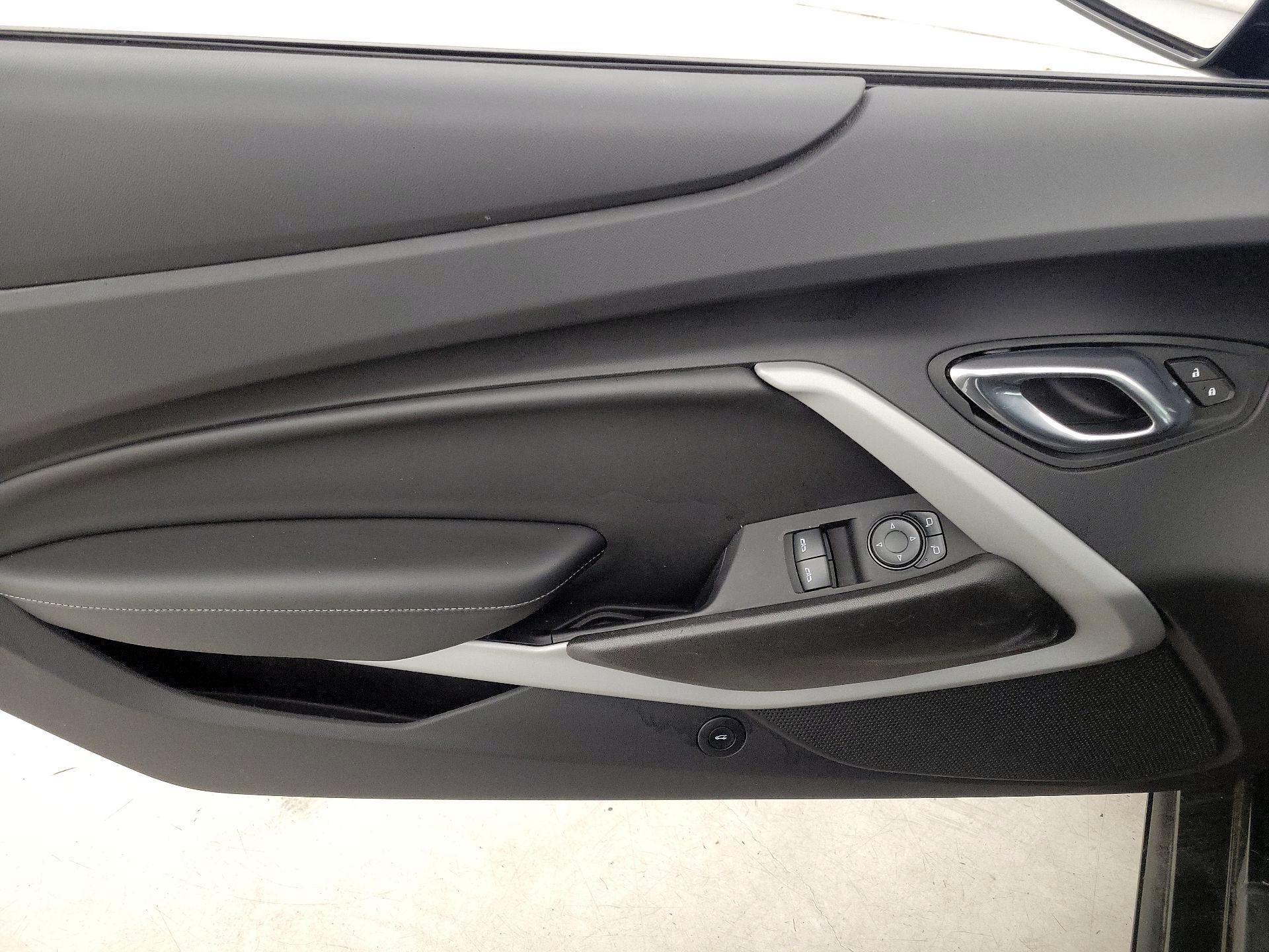 Thumbnail: 2021 Chevrolet Camaro - 12