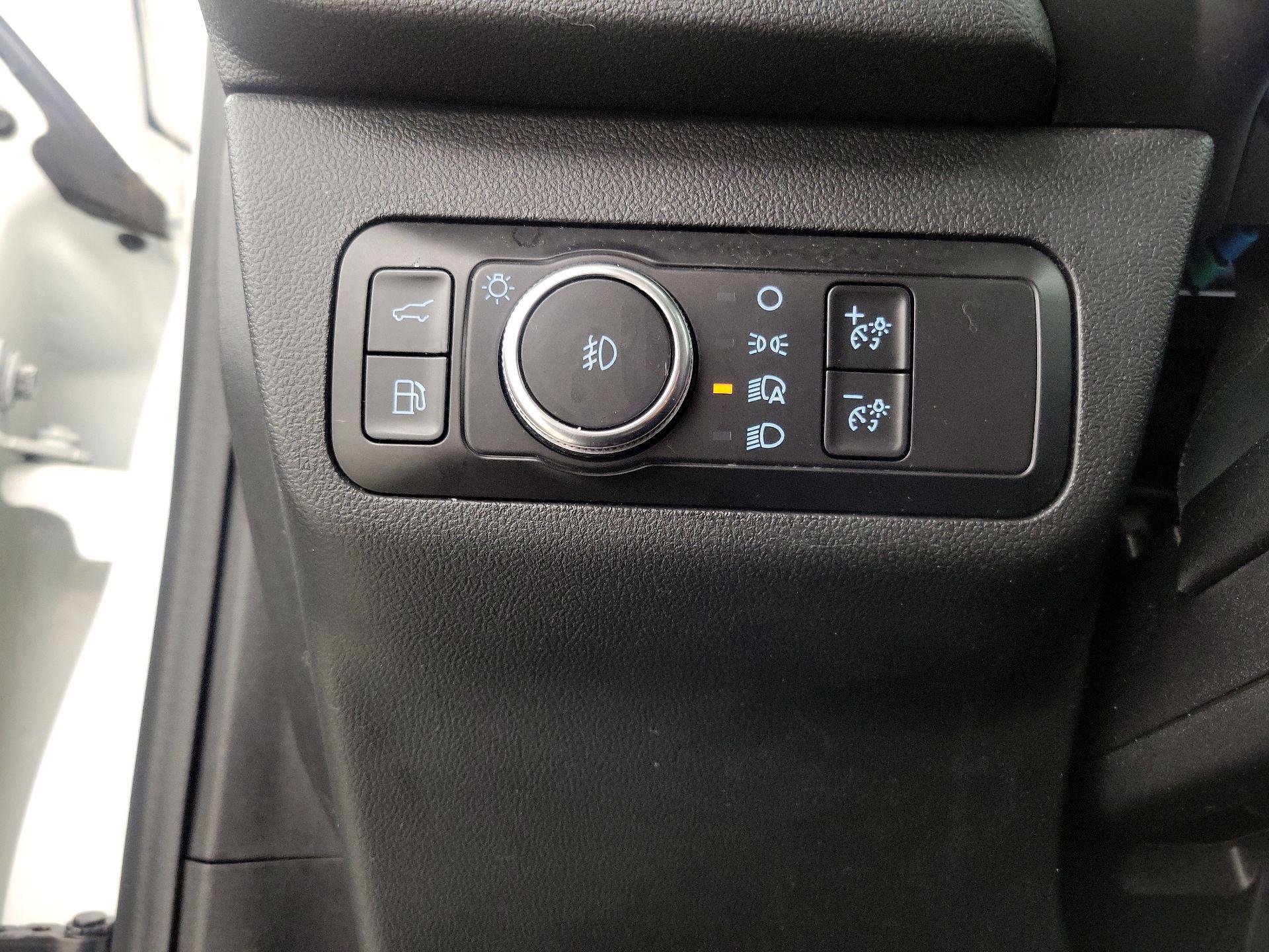 Thumbnail: 2021 Ford Escape - 13