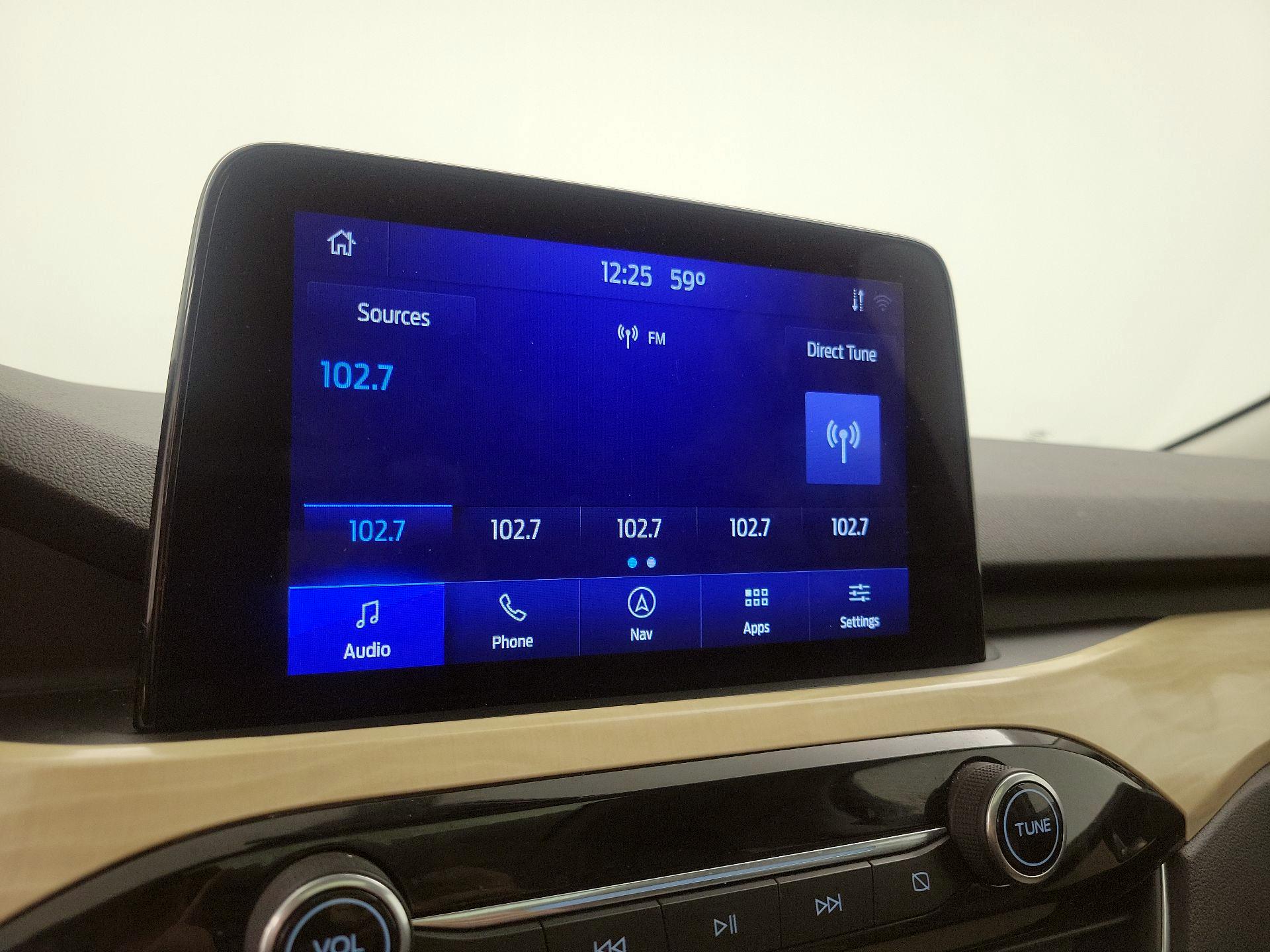 Thumbnail: 2021 Ford Escape - 16