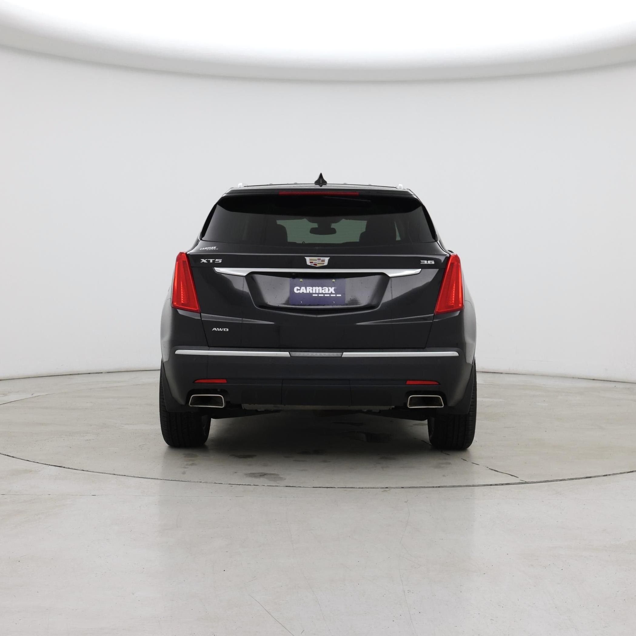 Thumbnail: 2019 Cadillac XT5 - 6