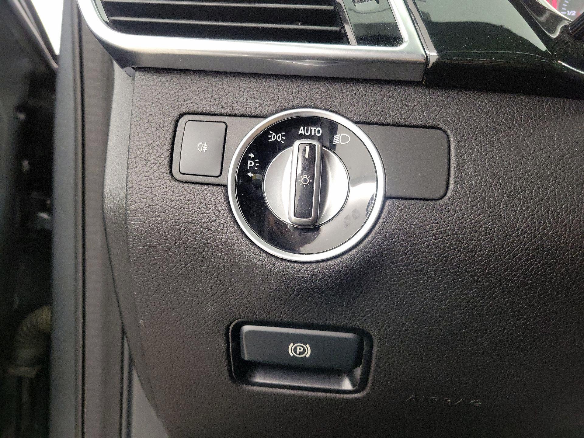 Thumbnail: 2018 Mercedes-Benz GLE - 13