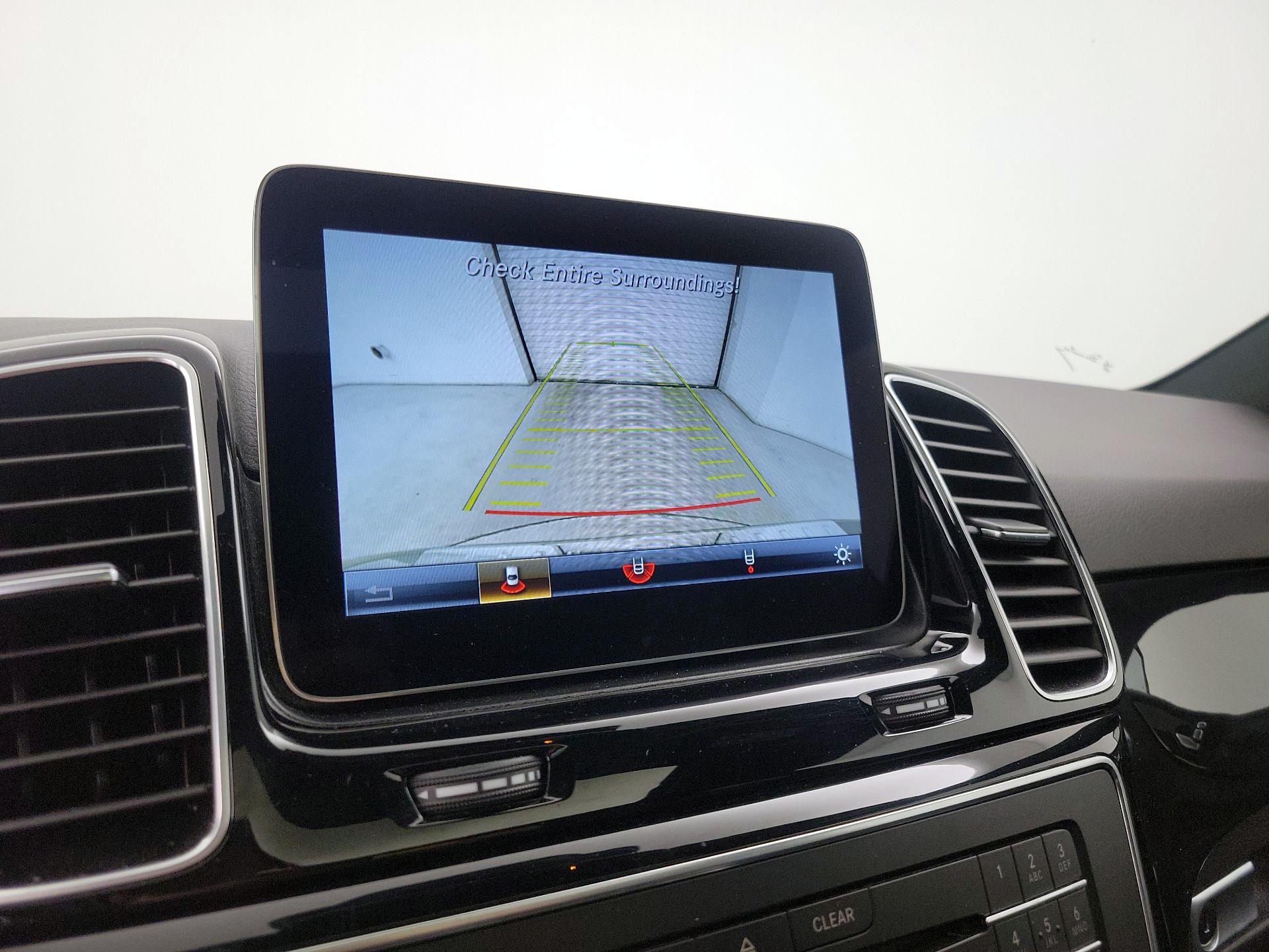 Thumbnail: 2018 Mercedes-Benz GLE - 15