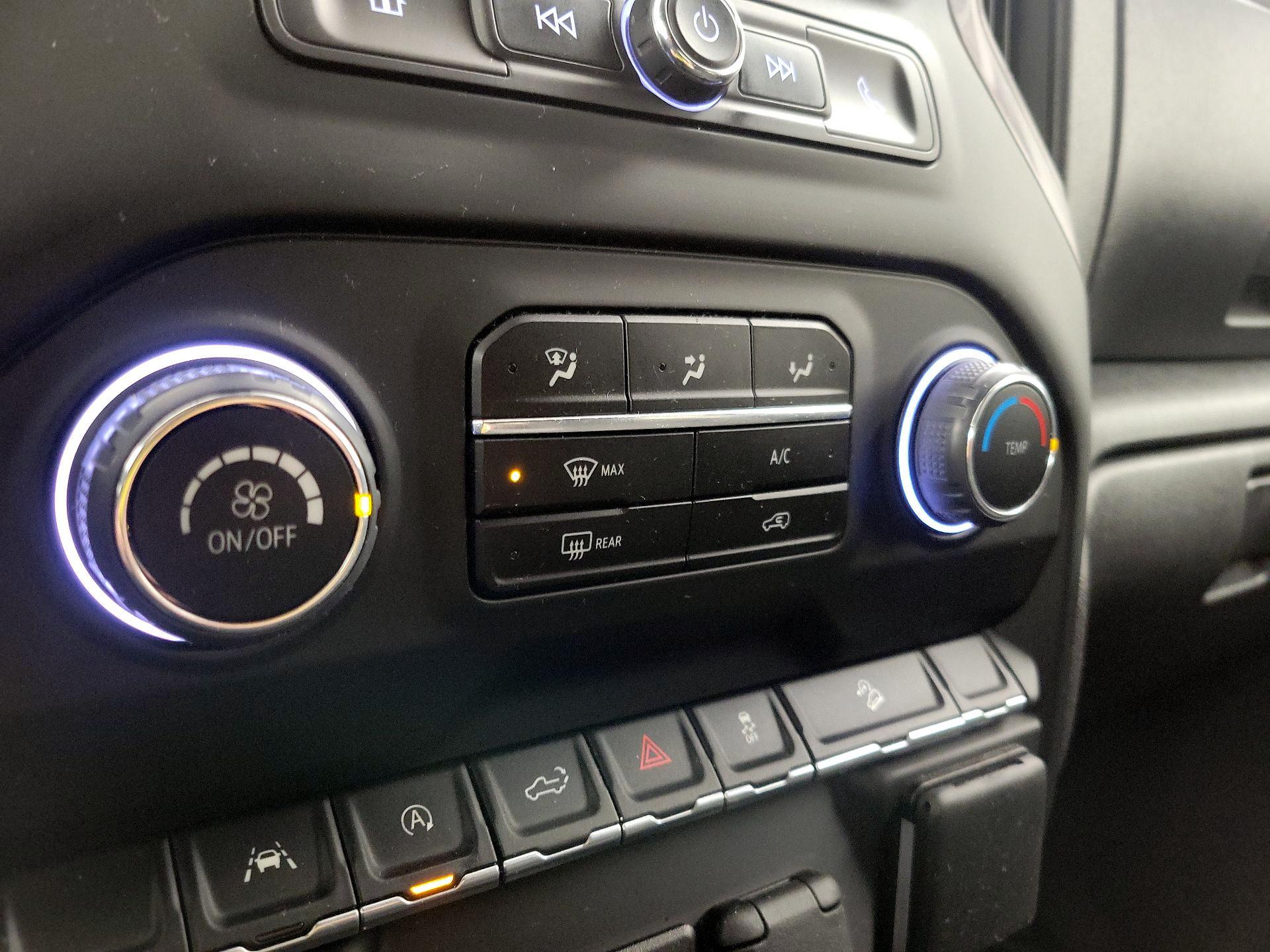 Thumbnail: 2023 Chevrolet Silverado 1500 - 16