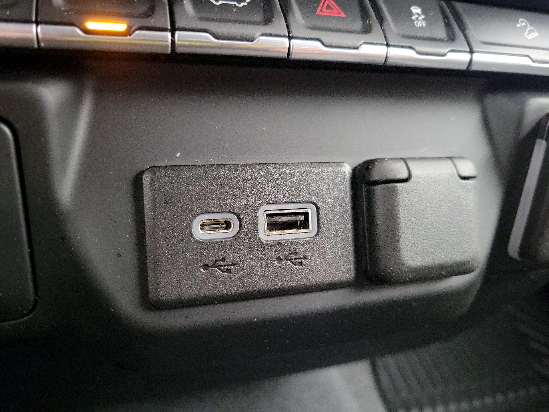 Thumbnail: 2023 Chevrolet Silverado 1500 - 18