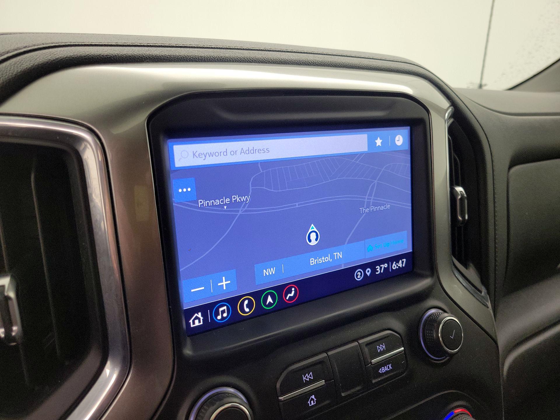 Thumbnail: 2021 Chevrolet Silverado 1500 - 14