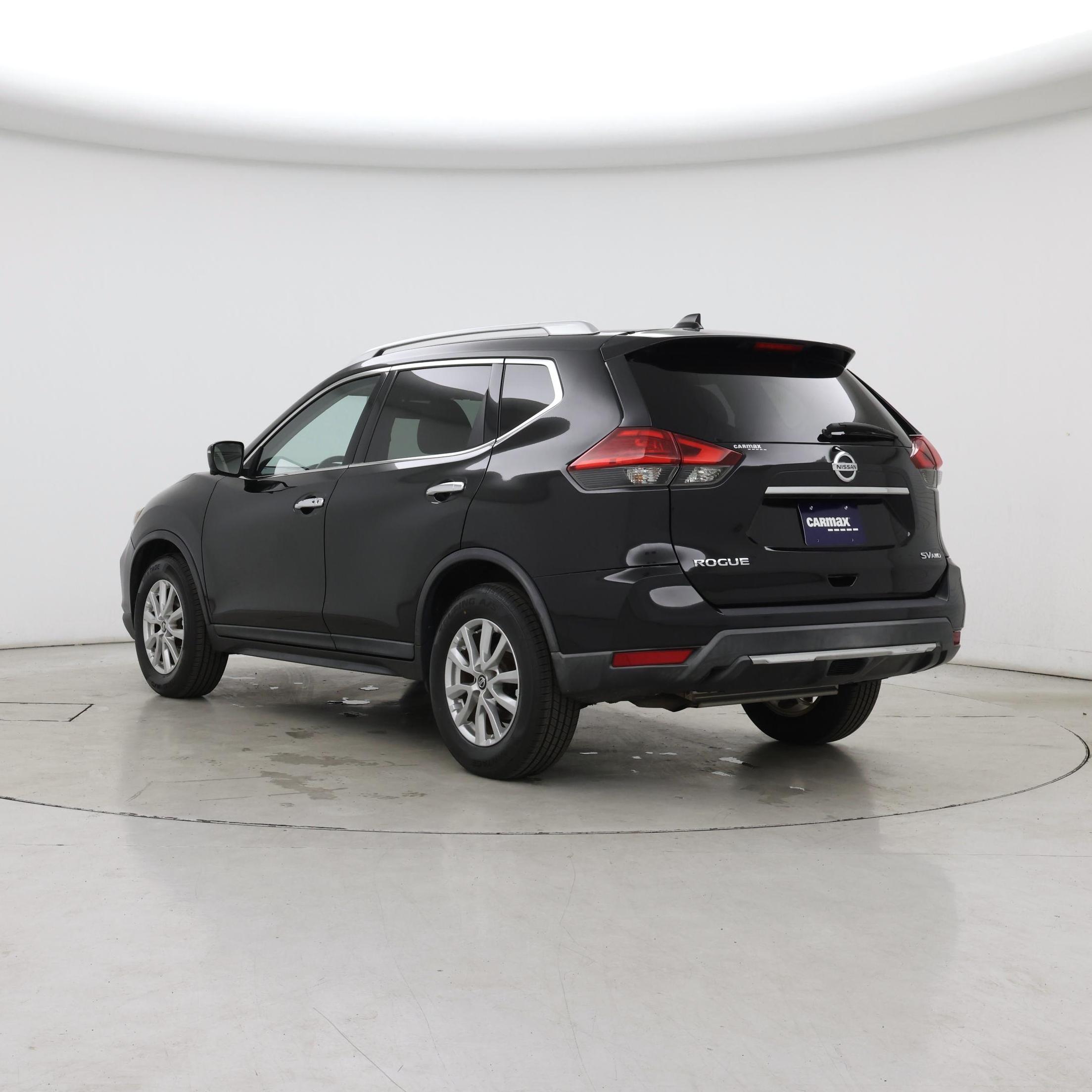 Thumbnail: 2017 Nissan Rogue - 2