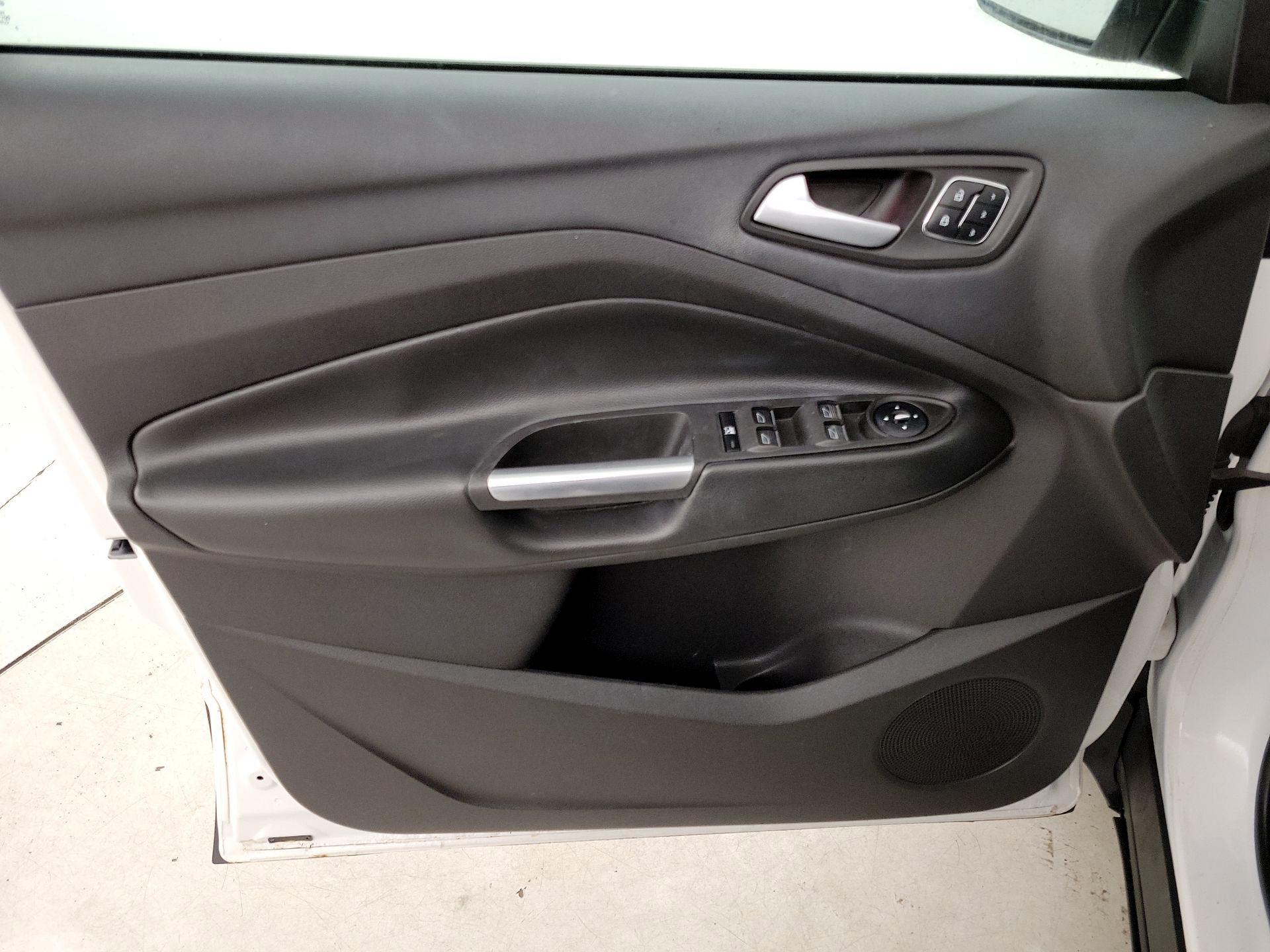 Thumbnail: 2014 Ford Escape - 12