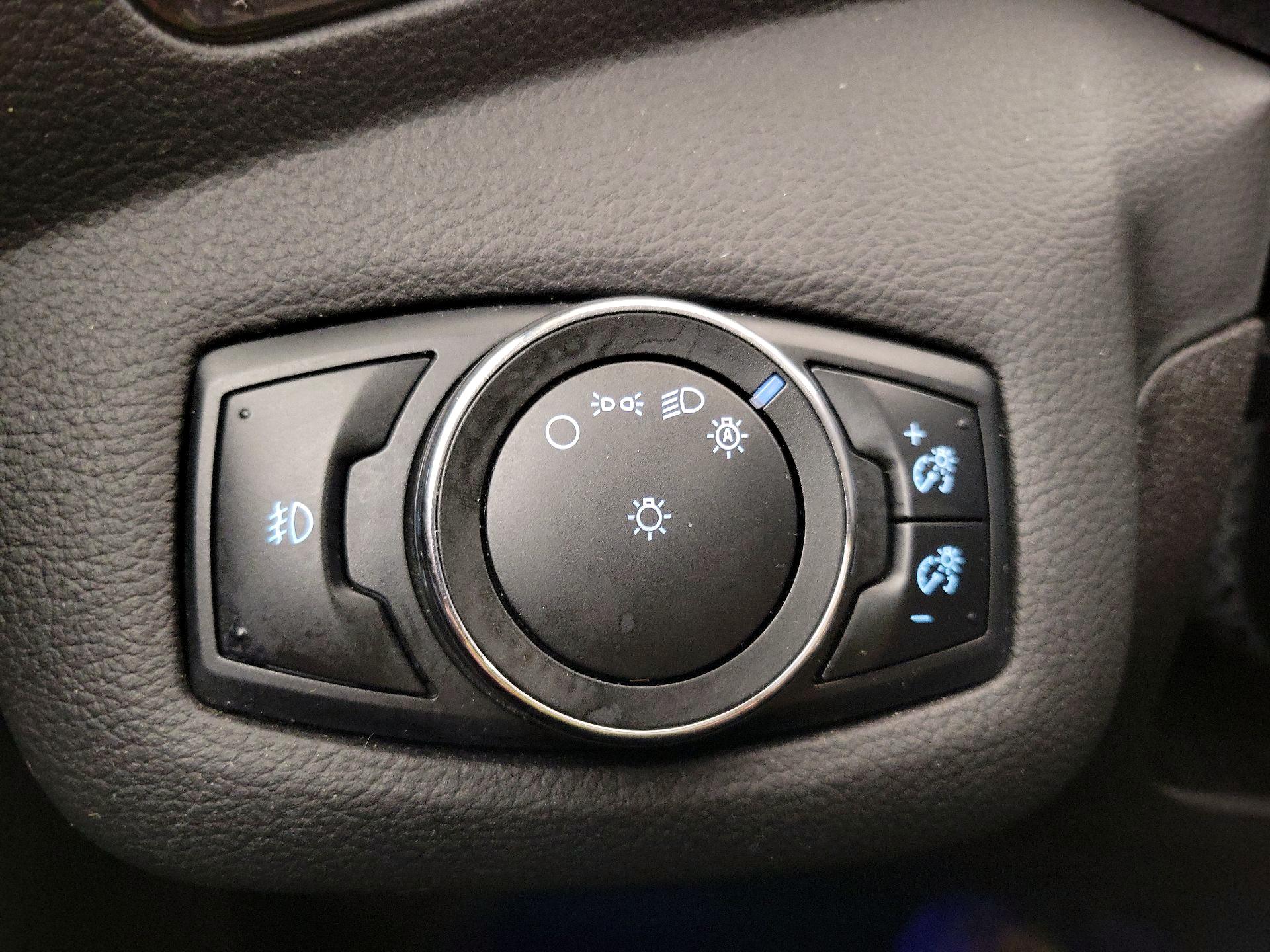 Thumbnail: 2014 Ford Escape - 13