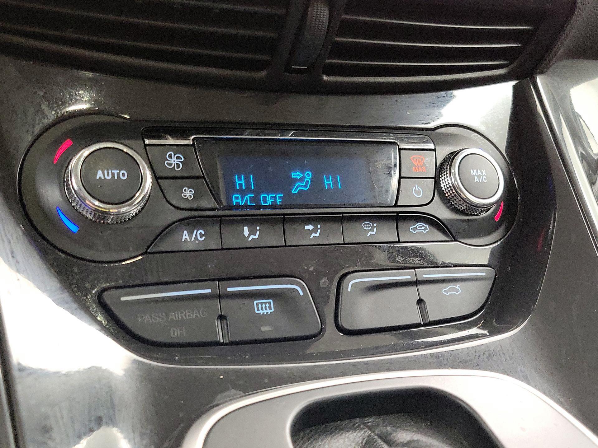 Thumbnail: 2014 Ford Escape - 16