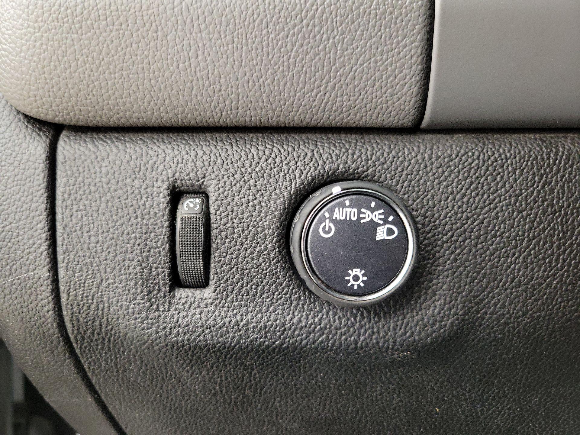 Thumbnail: 2020 Chevrolet Colorado - 13