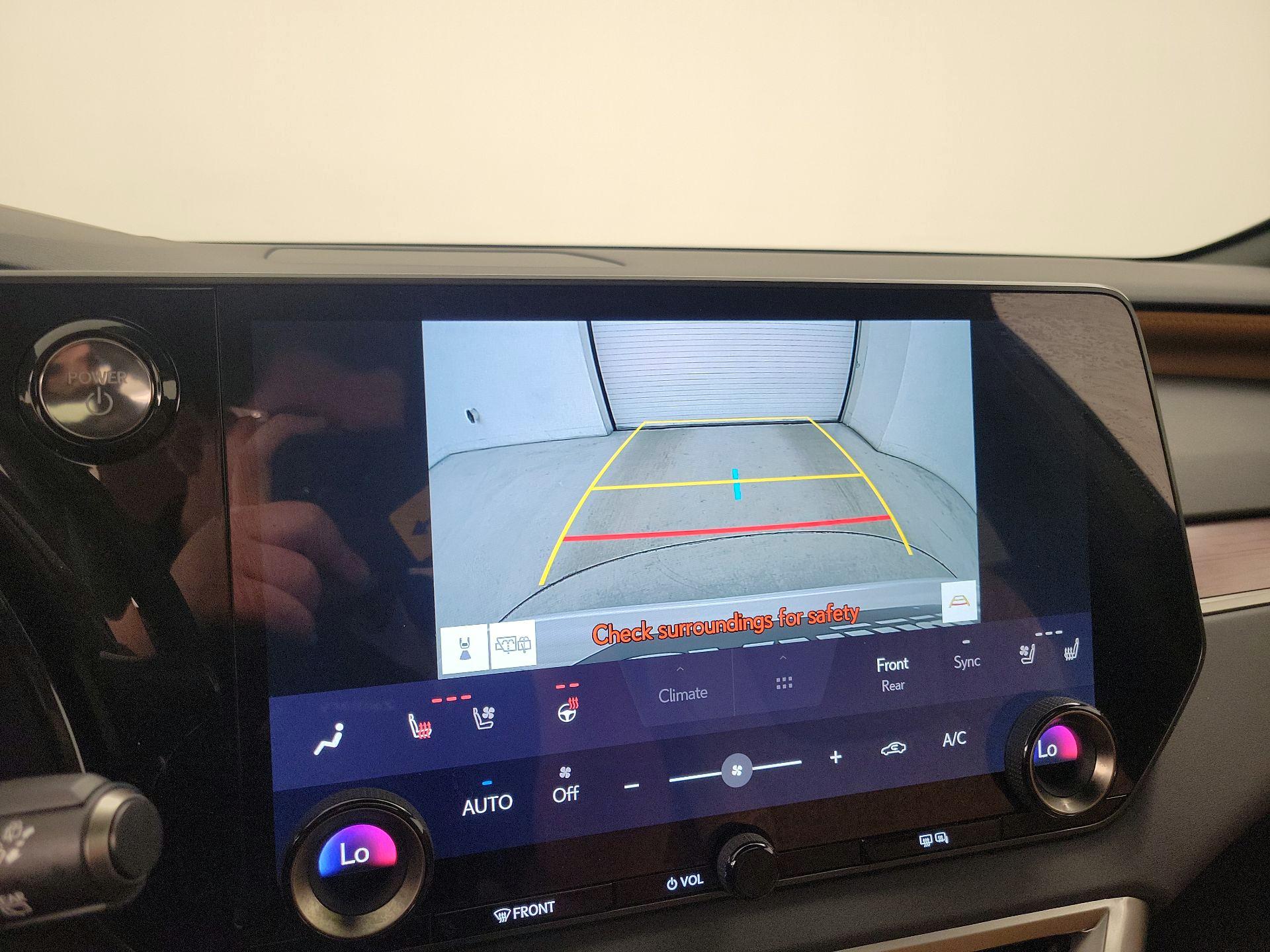 Thumbnail: 2025 Lexus RX - 15