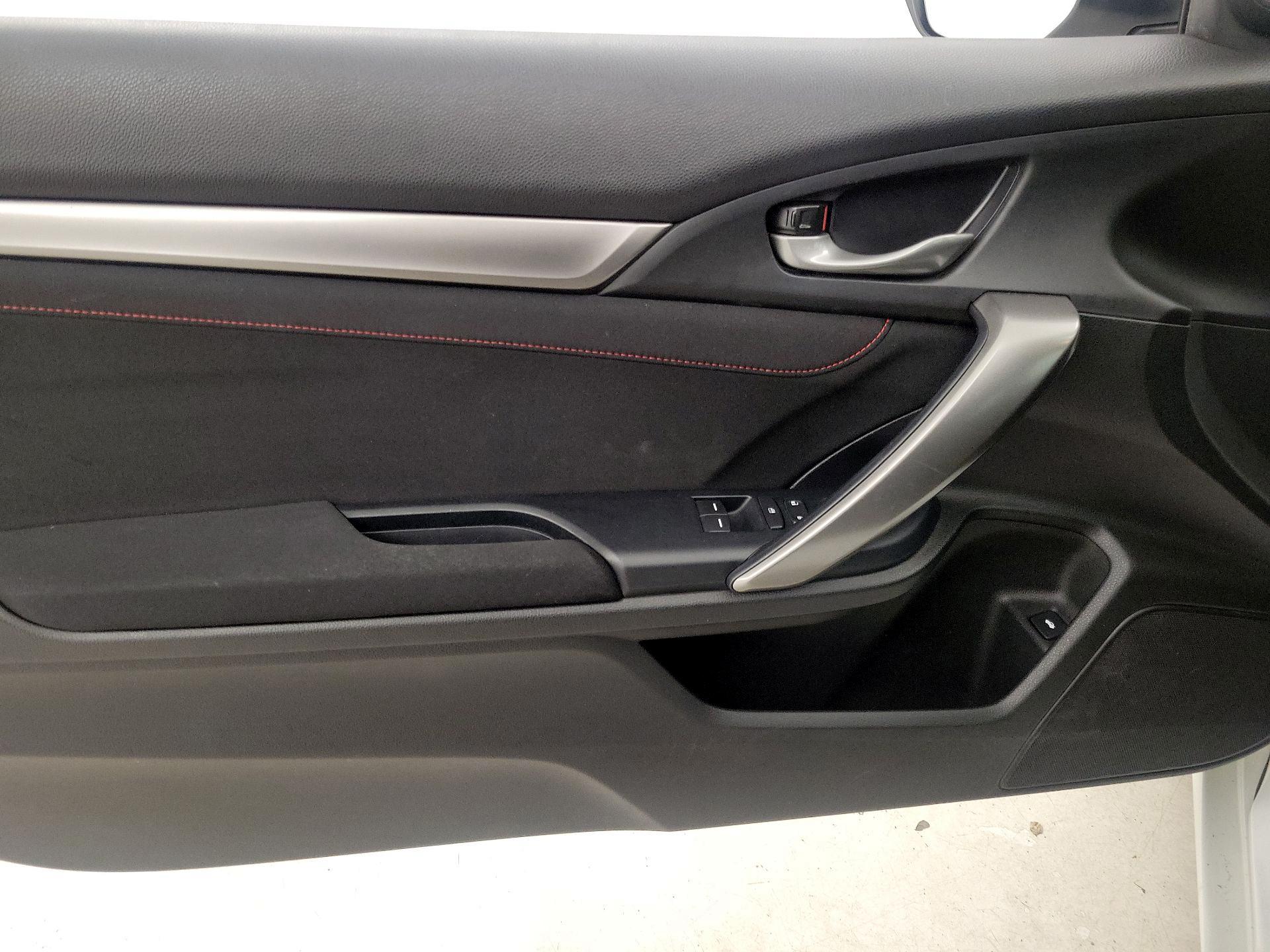 Thumbnail: 2019 Honda Civic - 12