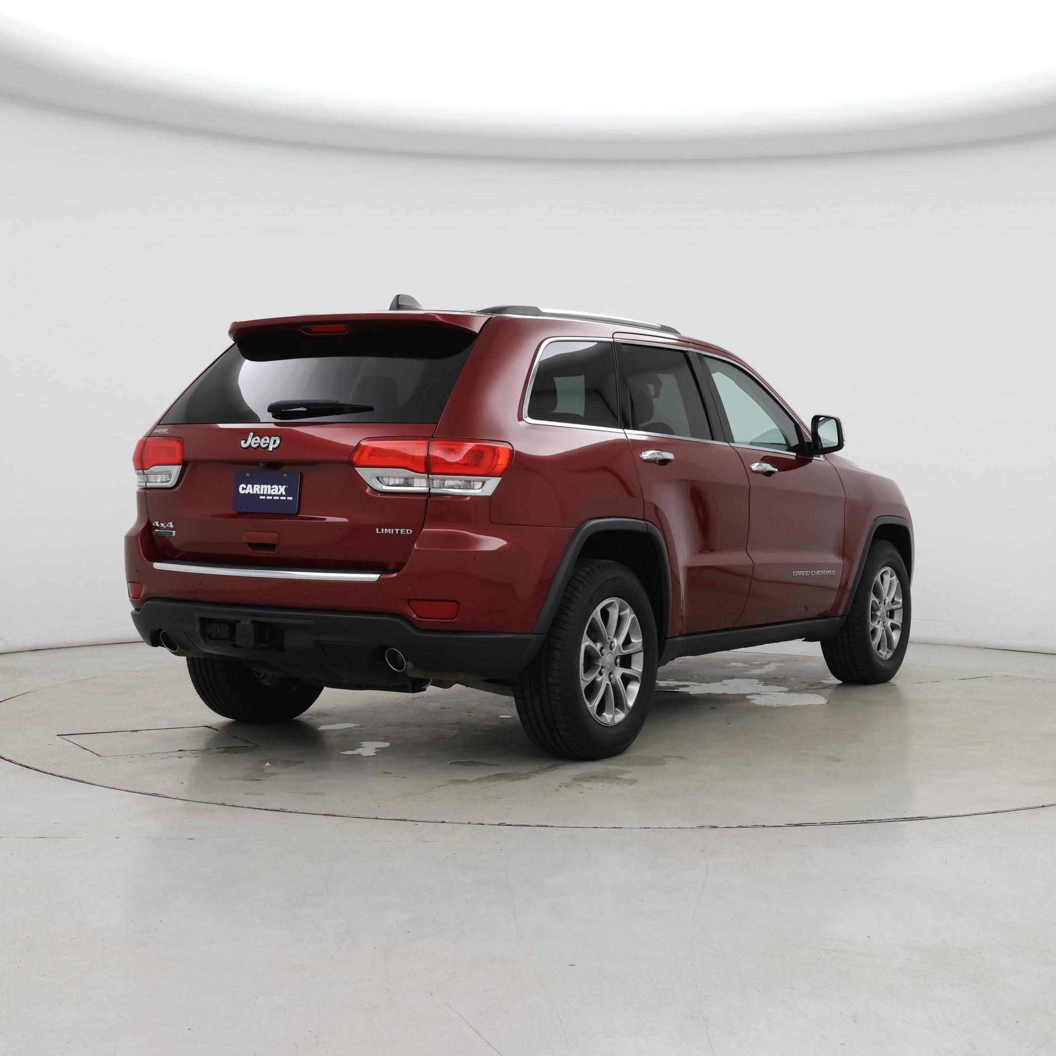 Thumbnail: 2015 Jeep Grand Cherokee - 8