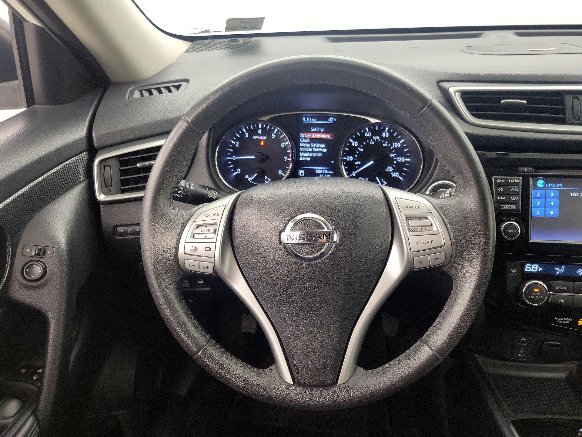 Thumbnail: 2016 Nissan Rogue - 10