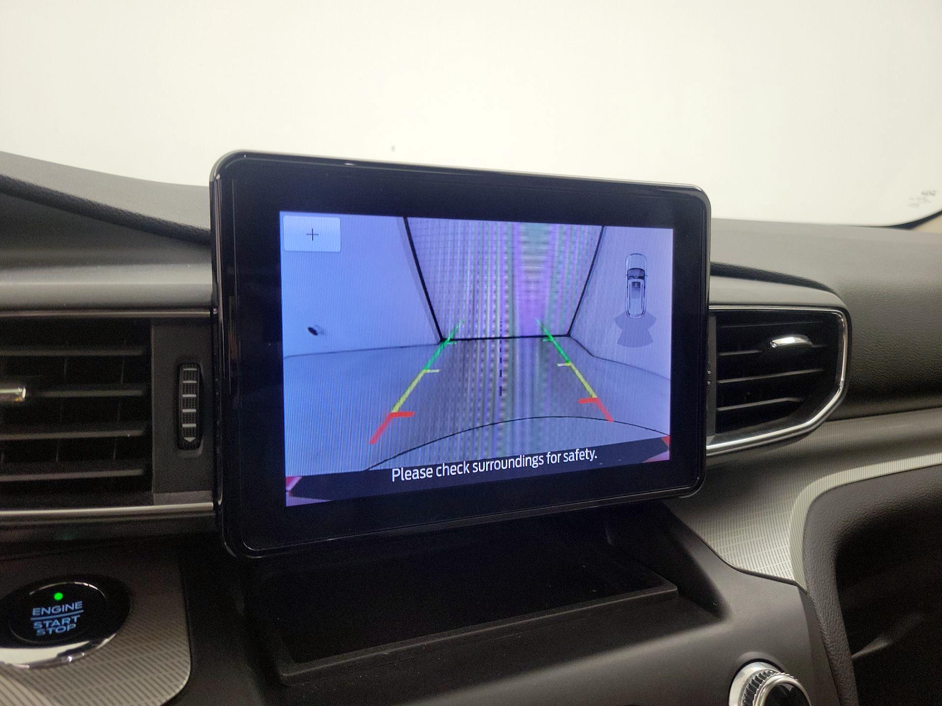 Thumbnail: 2020 Ford Explorer - 15