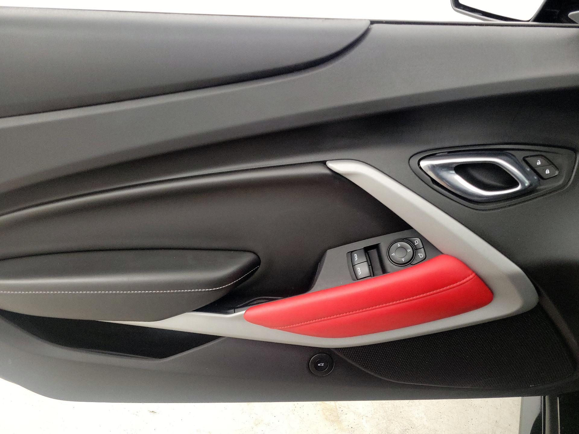 Thumbnail: 2021 Chevrolet Camaro - 12