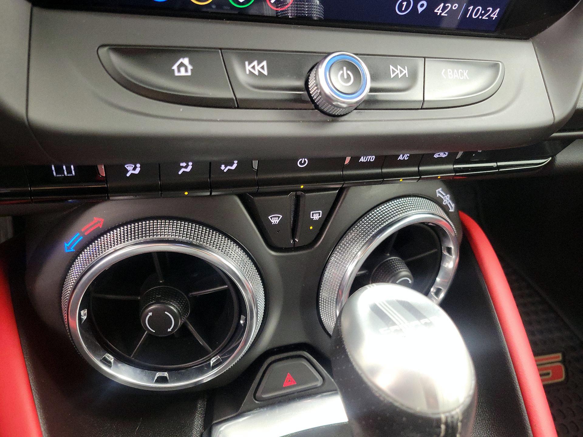 Thumbnail: 2021 Chevrolet Camaro - 15