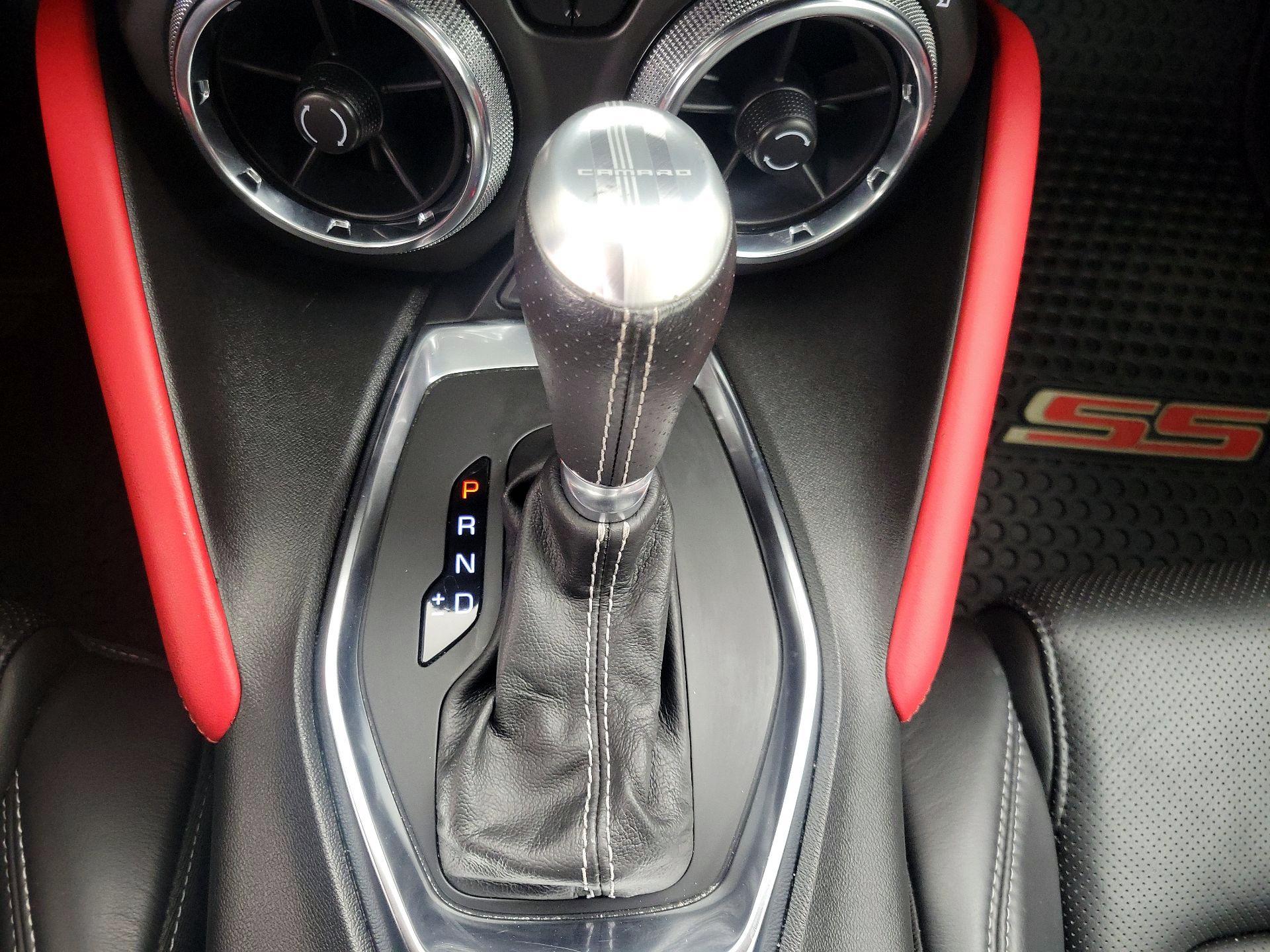 Thumbnail: 2021 Chevrolet Camaro - 16