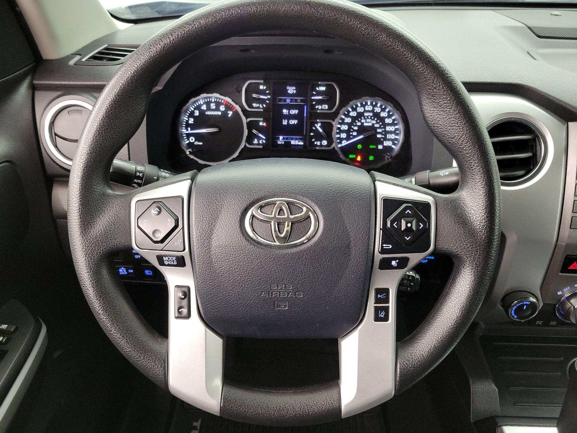 Thumbnail: 2020 Toyota Tundra - 10