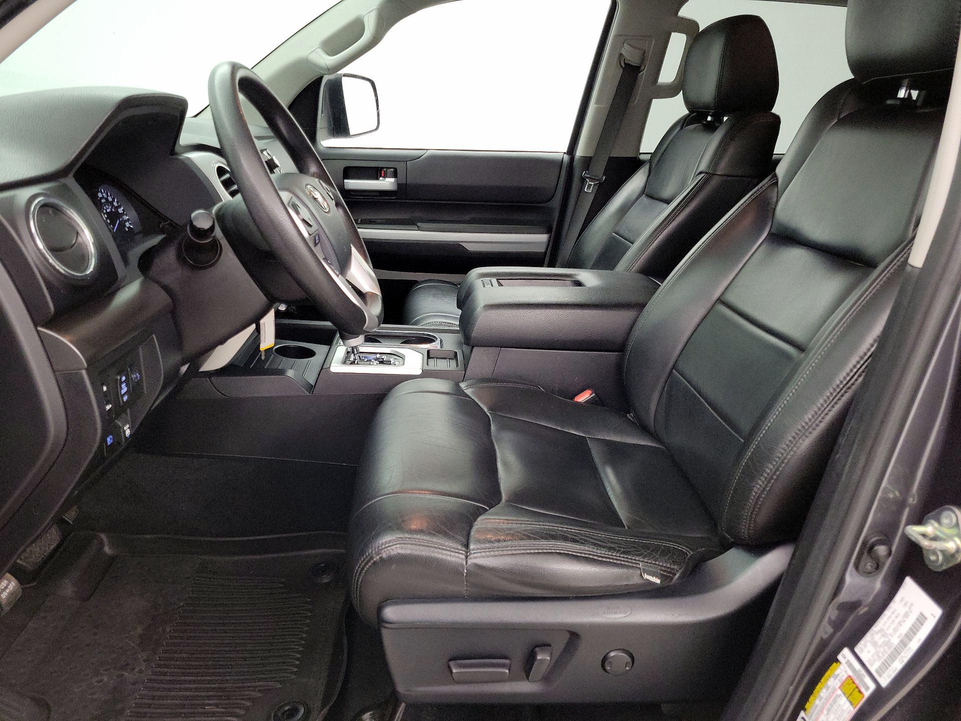 Thumbnail: 2020 Toyota Tundra - 11