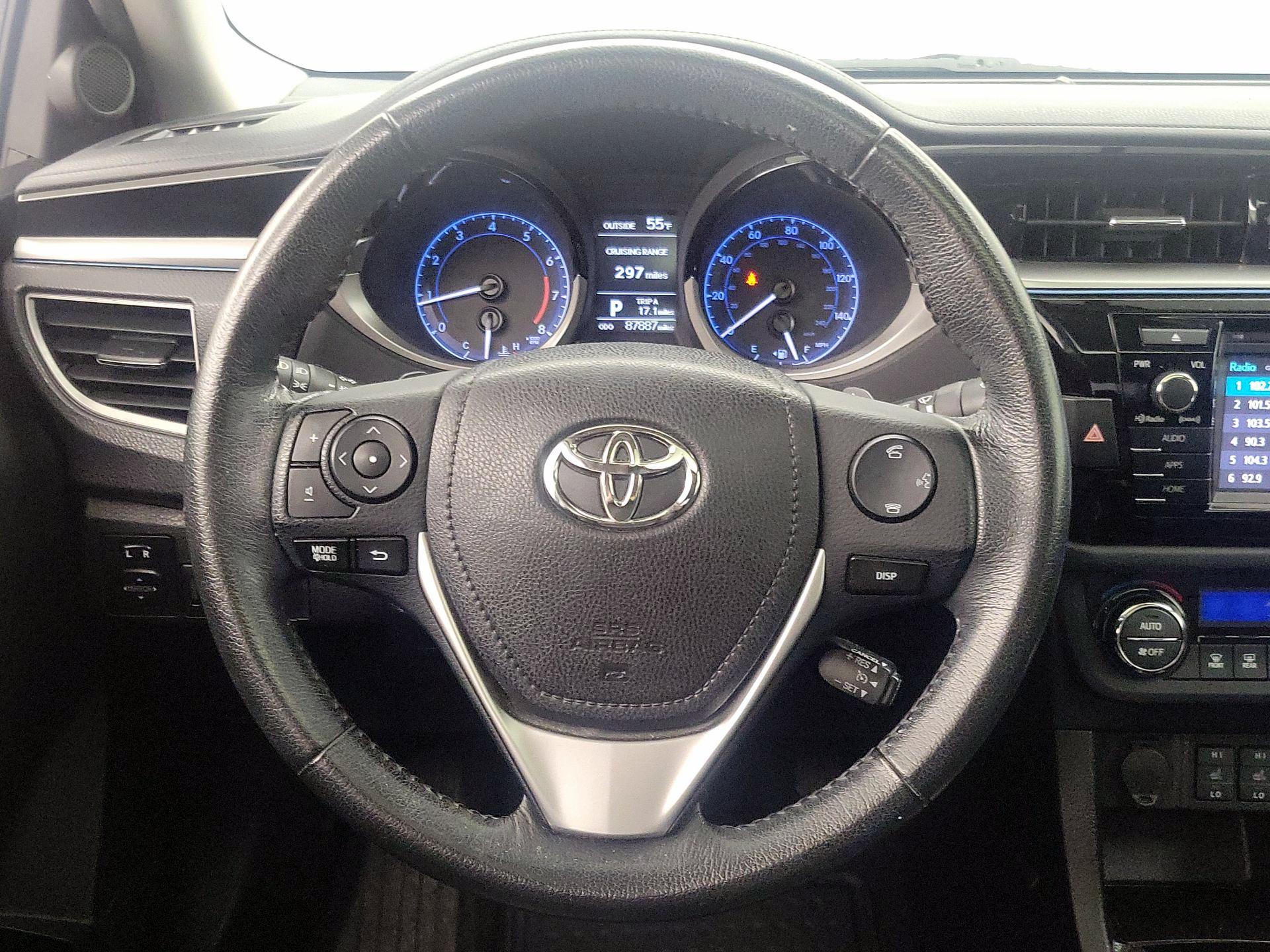 Thumbnail: 2016 Toyota Corolla - 10