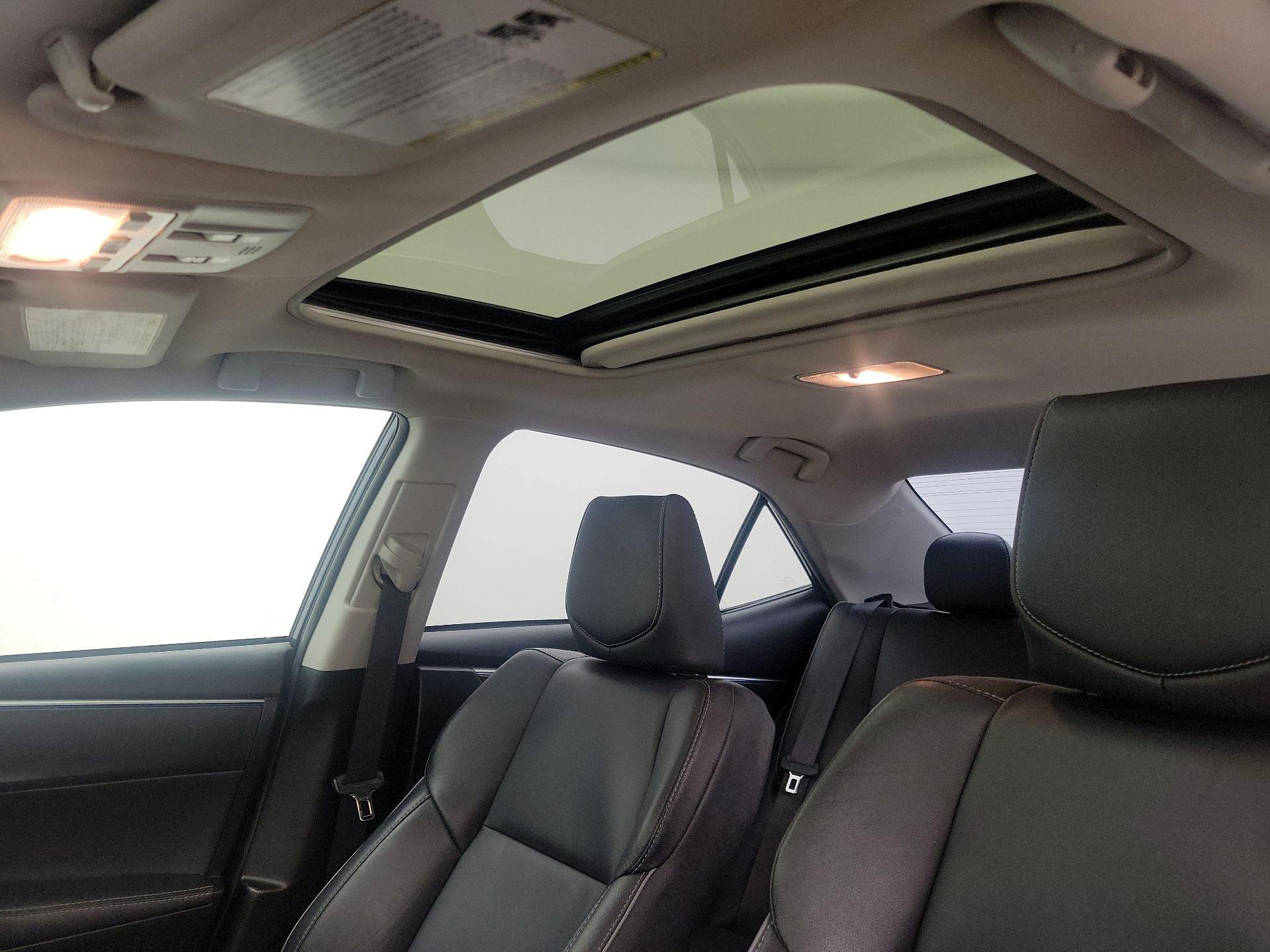 Thumbnail: 2016 Toyota Corolla - 19