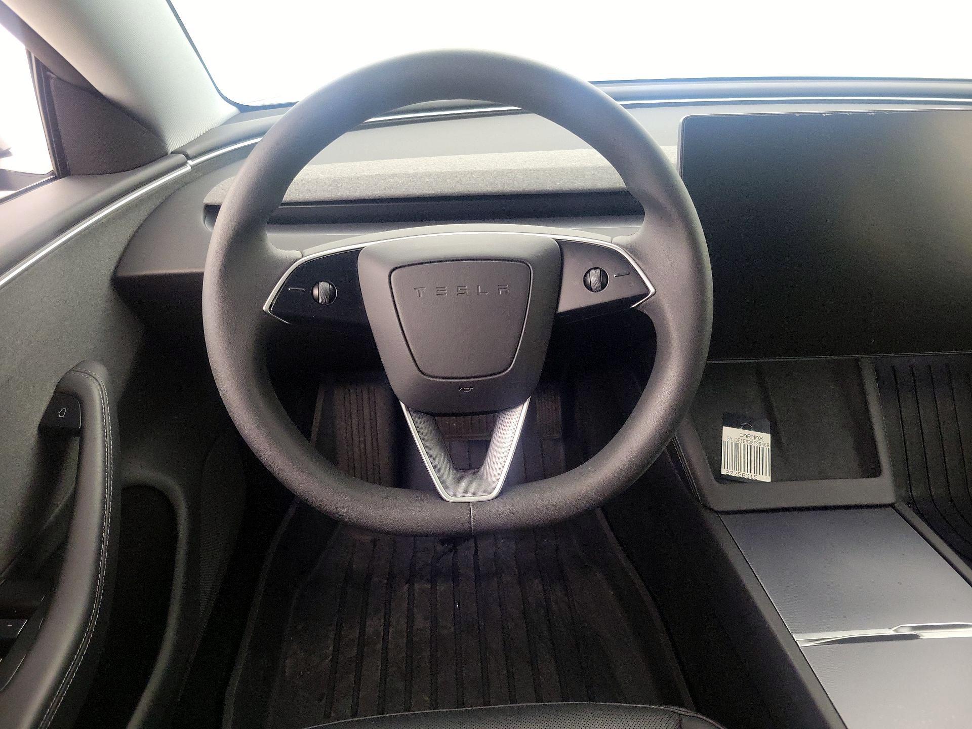 Thumbnail: 2025 Tesla Model 3 - 10