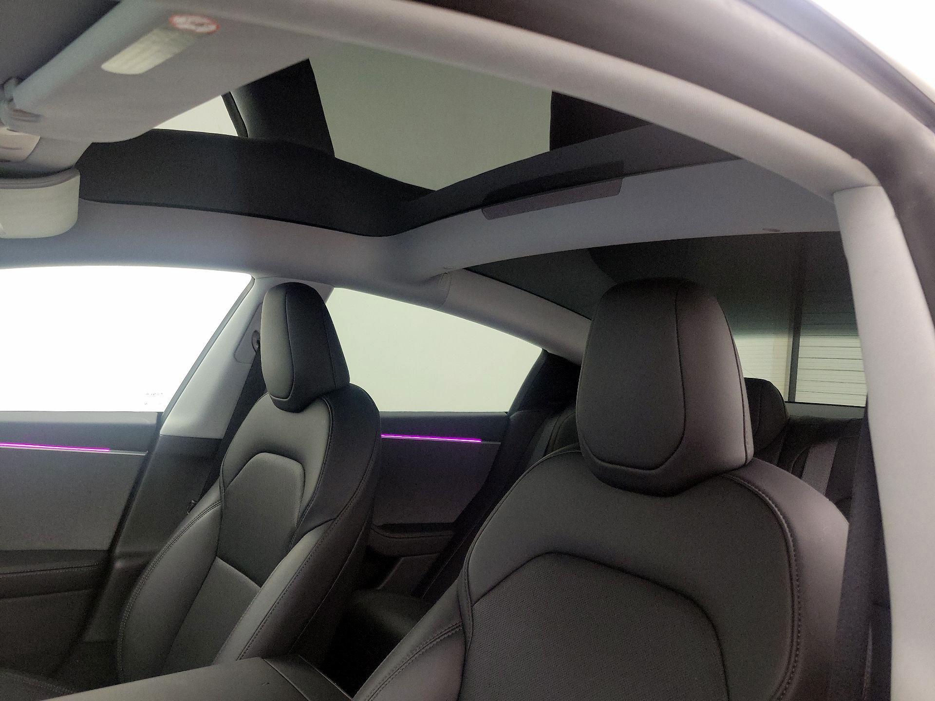 Thumbnail: 2025 Tesla Model 3 - 18