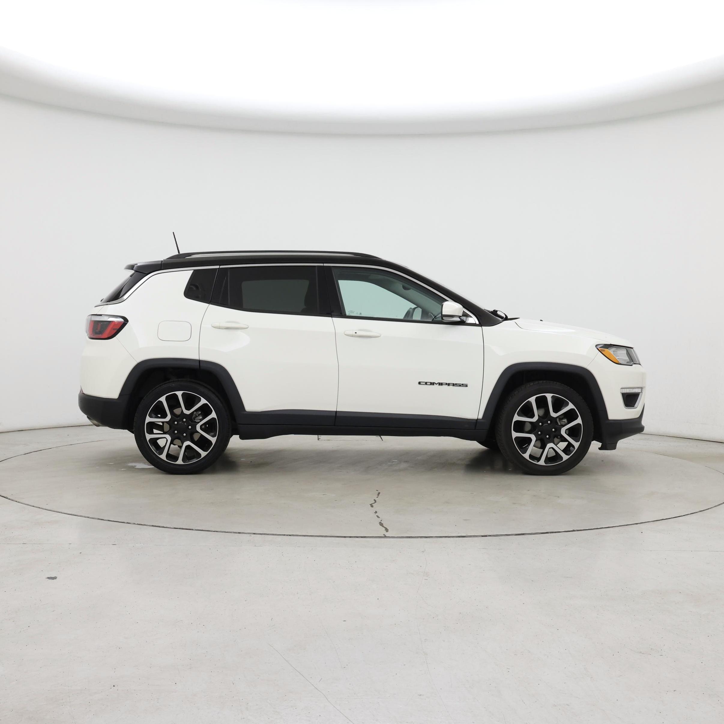 Thumbnail: 2019 Jeep Compass - 7