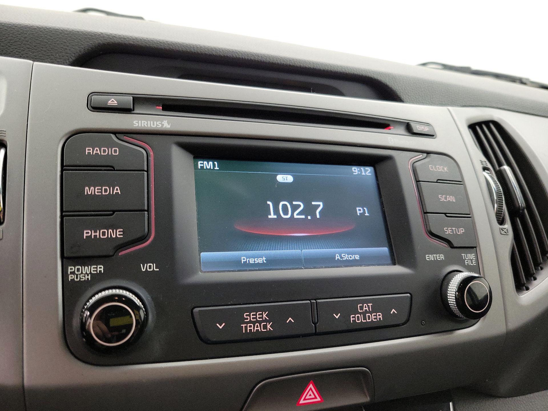 Thumbnail: 2016 Kia Sportage - 15