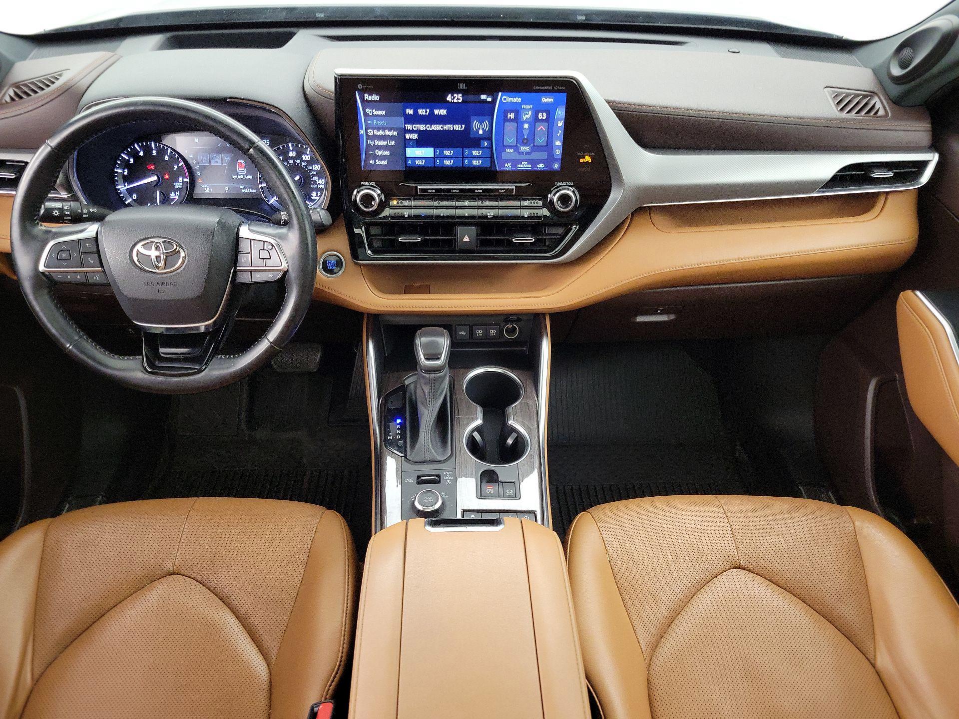 Thumbnail: 2021 Toyota Highlander - 9