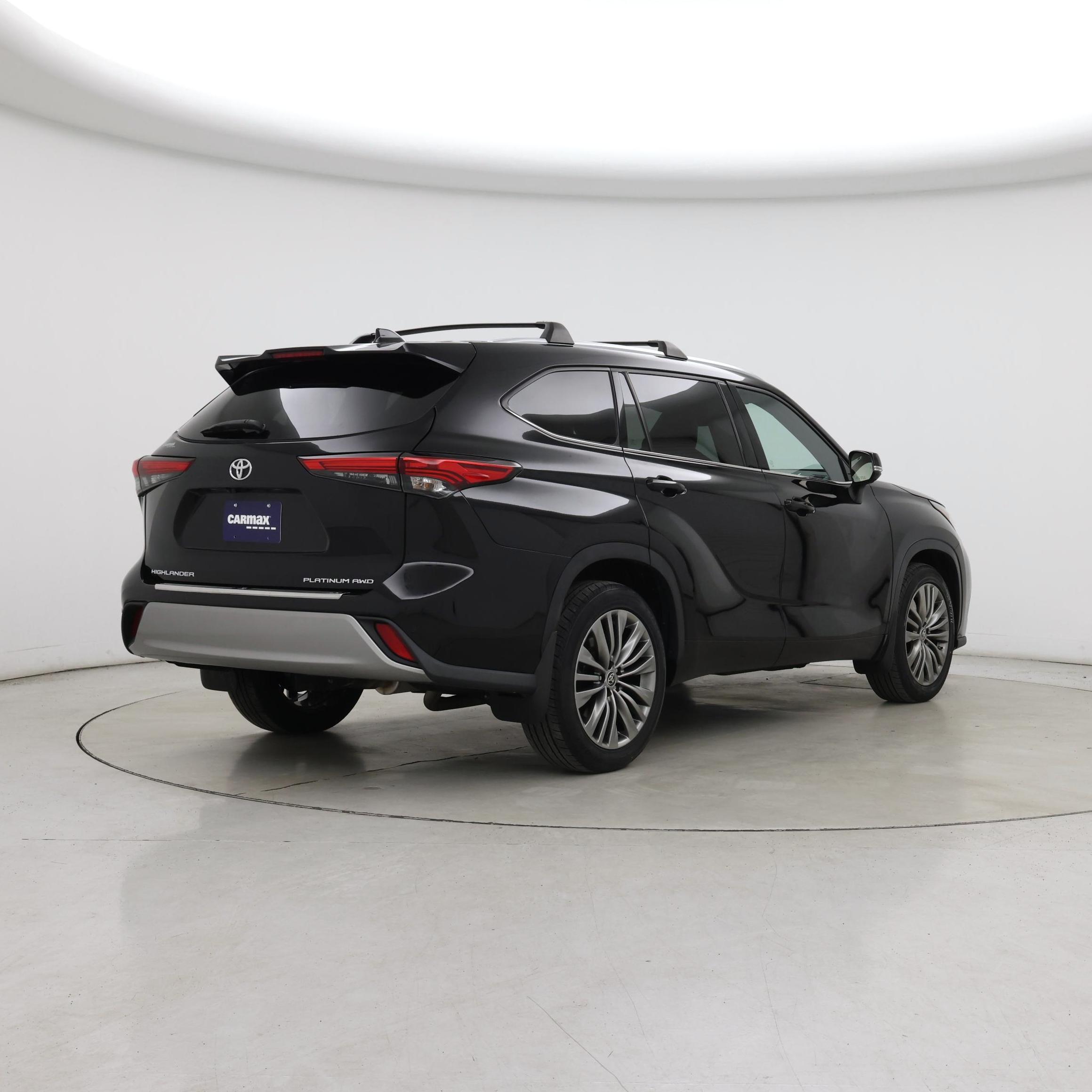 Thumbnail: 2021 Toyota Highlander - 8