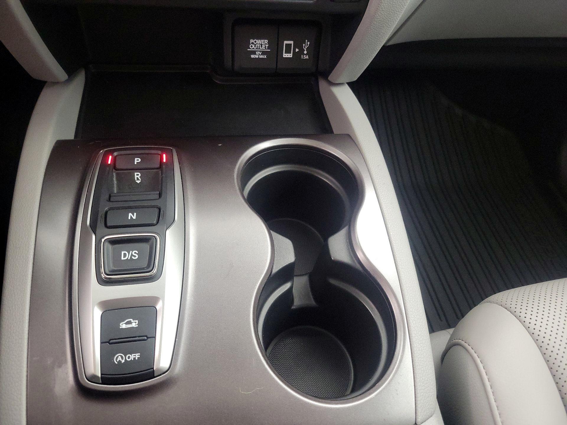 Thumbnail: 2020 Honda Ridgeline - 17