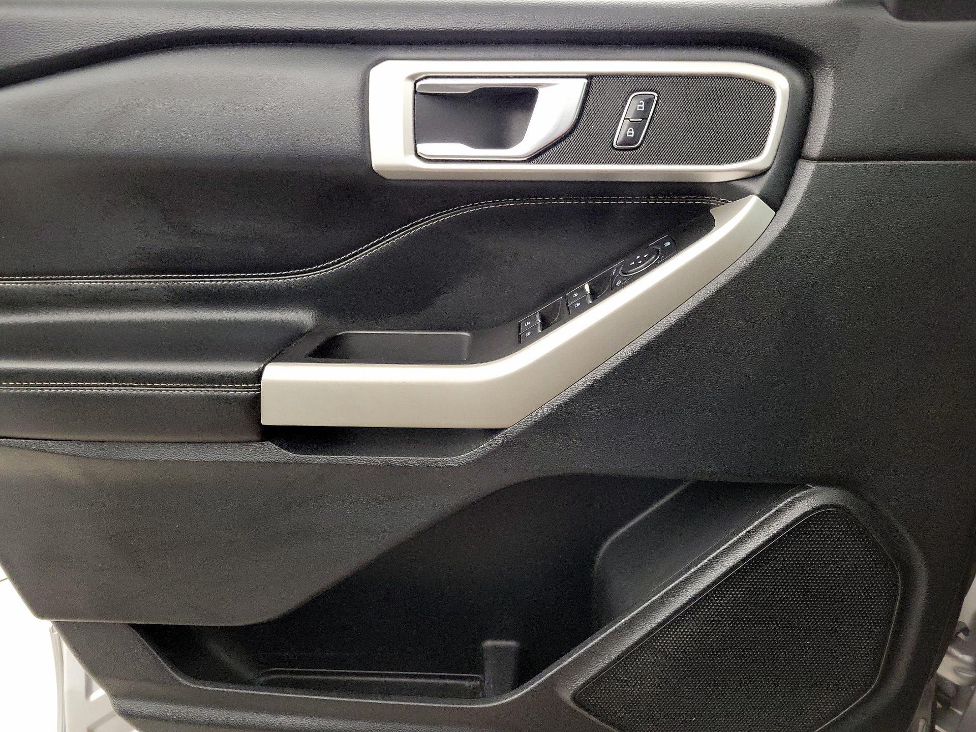 Thumbnail: 2021 Ford Explorer - 12