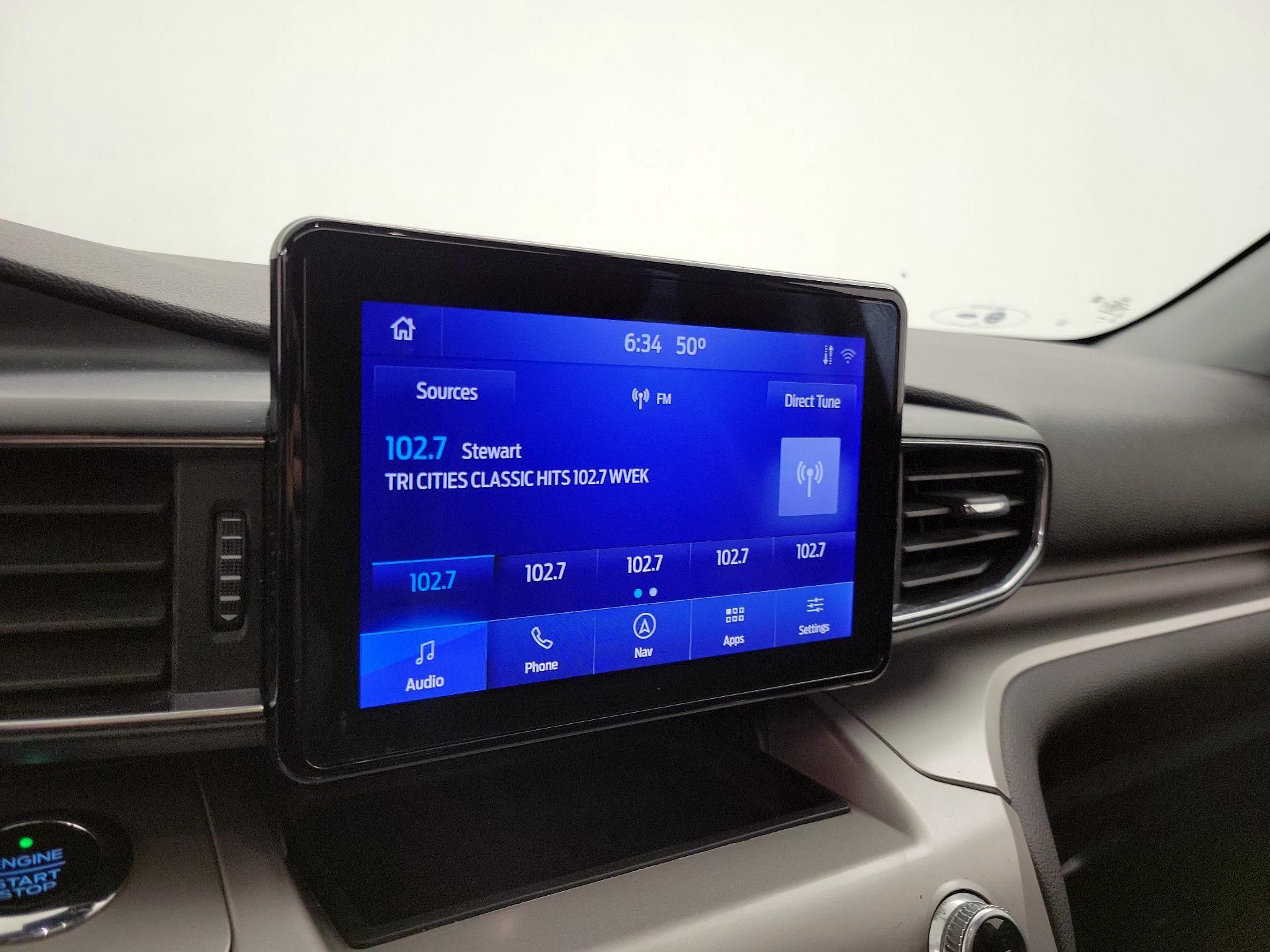 Thumbnail: 2021 Ford Explorer - 16