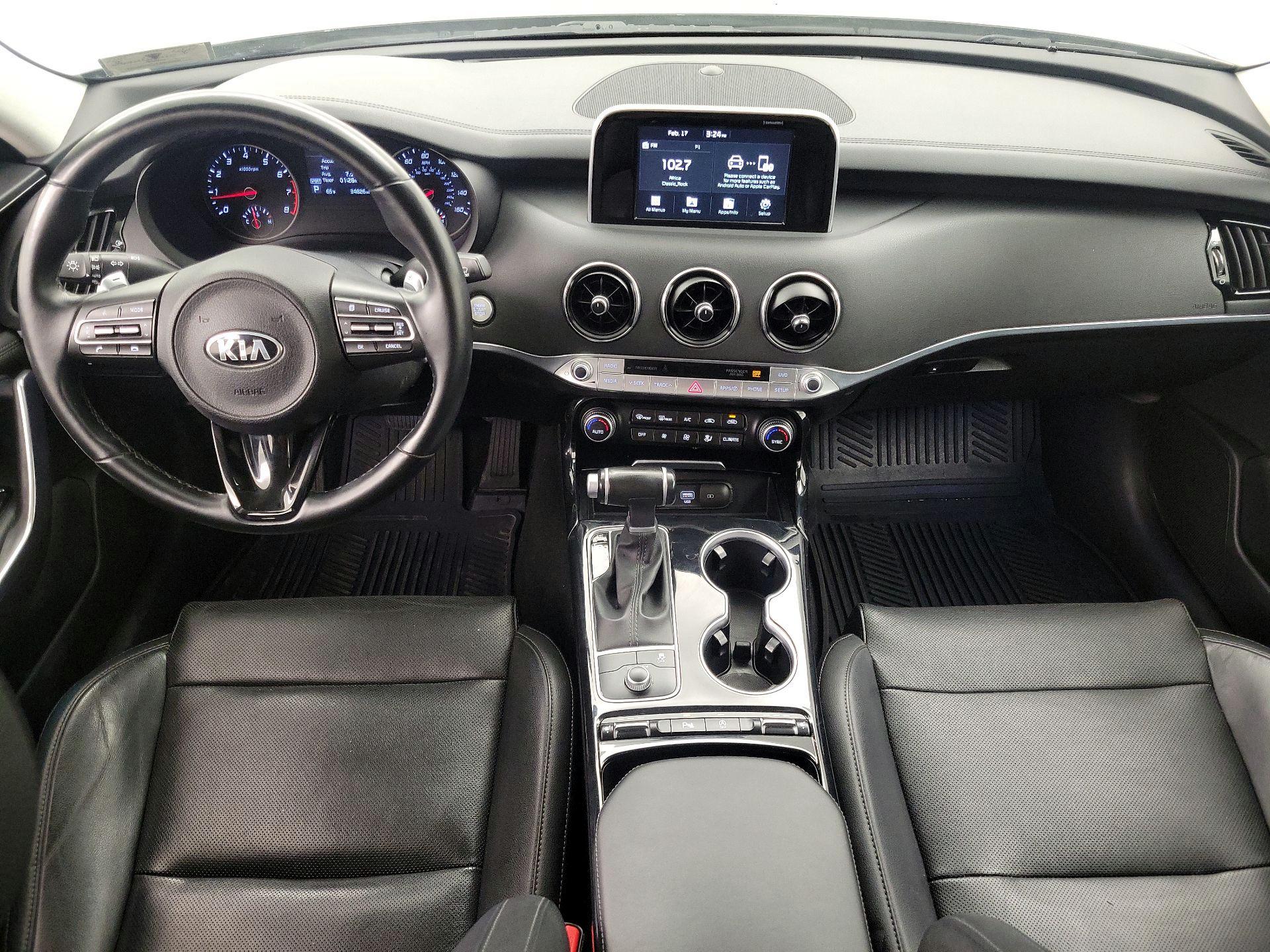 Thumbnail: 2019 Kia Stinger - 9