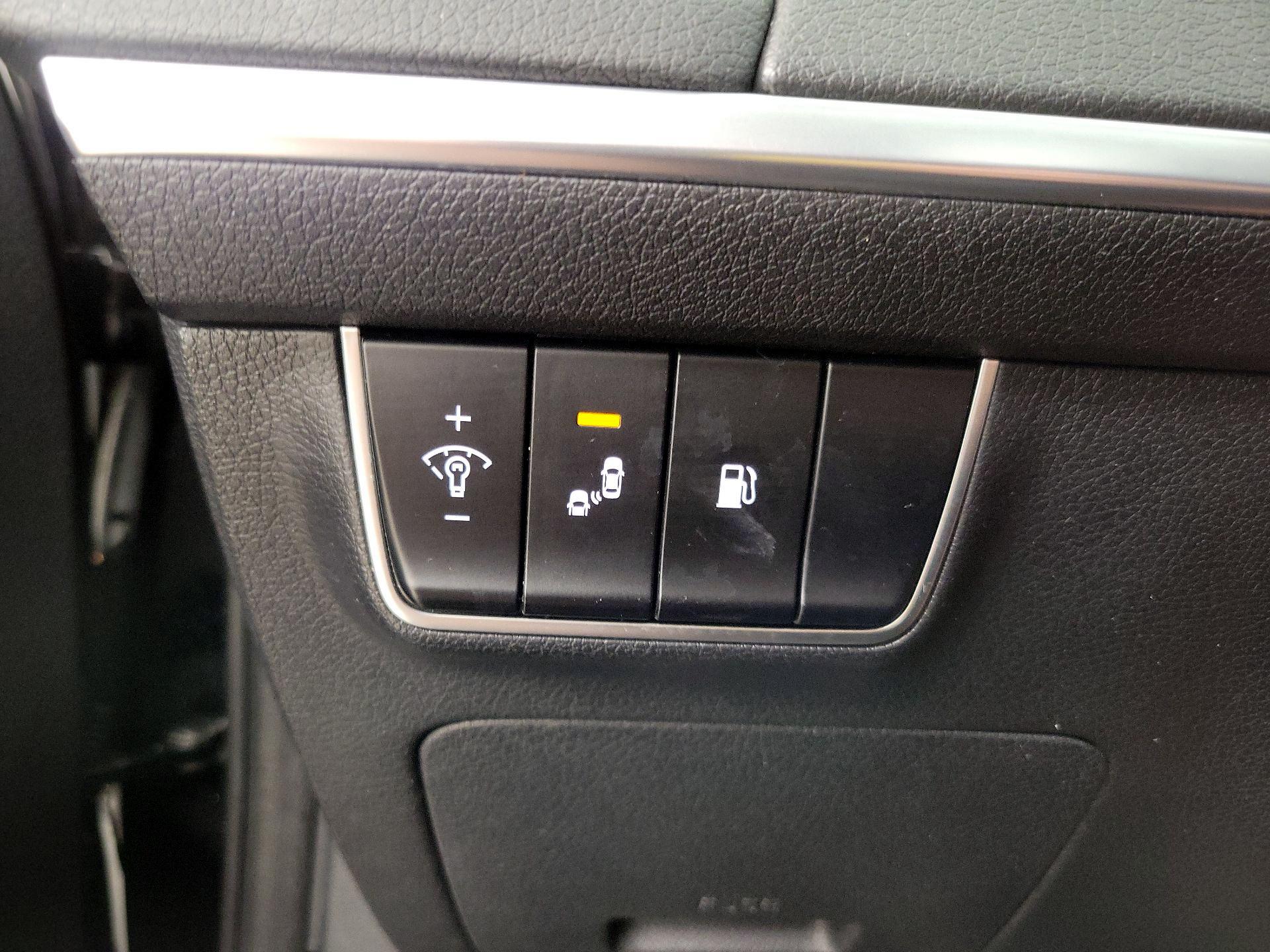 Thumbnail: 2019 Kia Stinger - 13