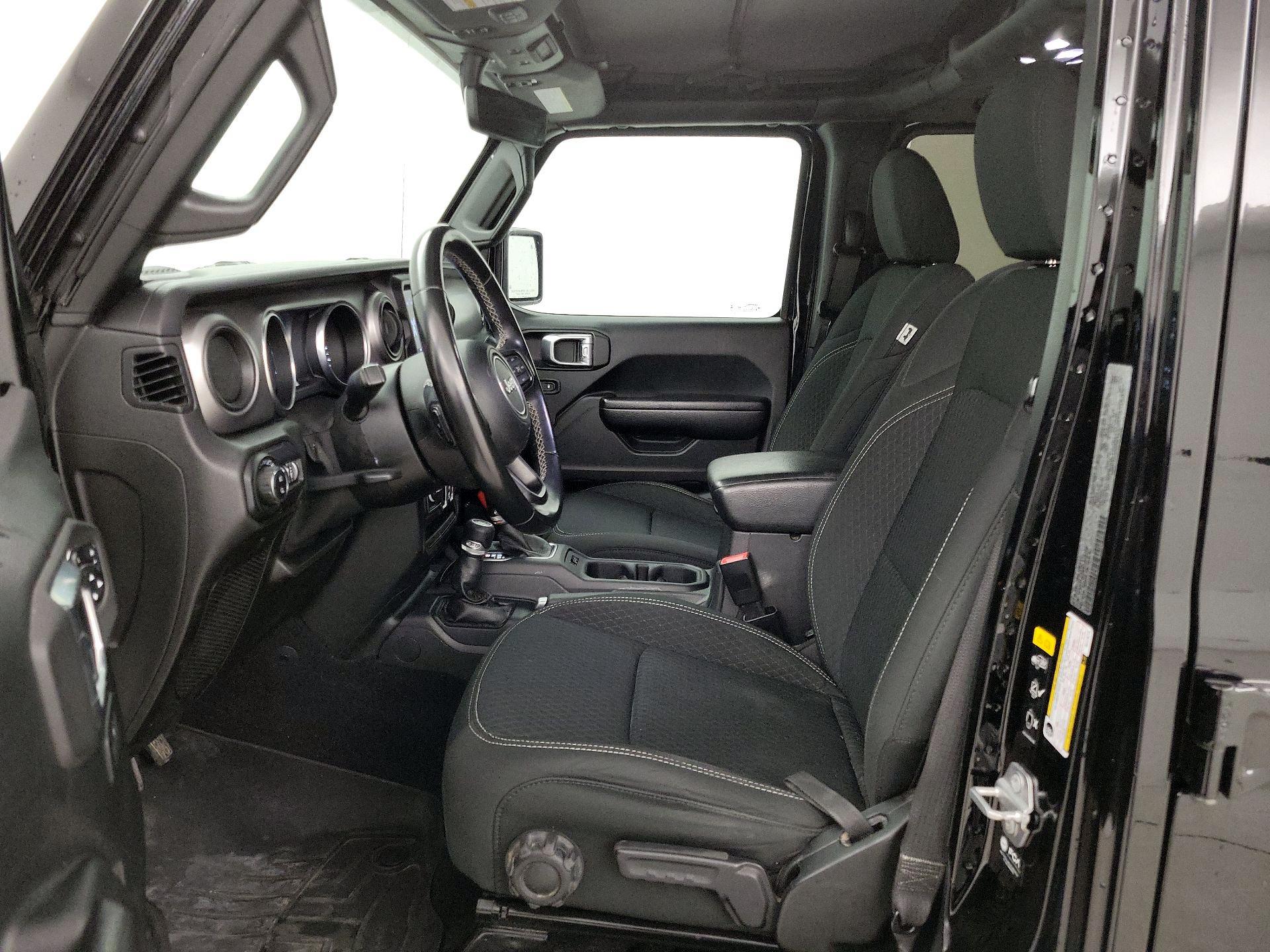 Thumbnail: 2021 Jeep Gladiator - 11