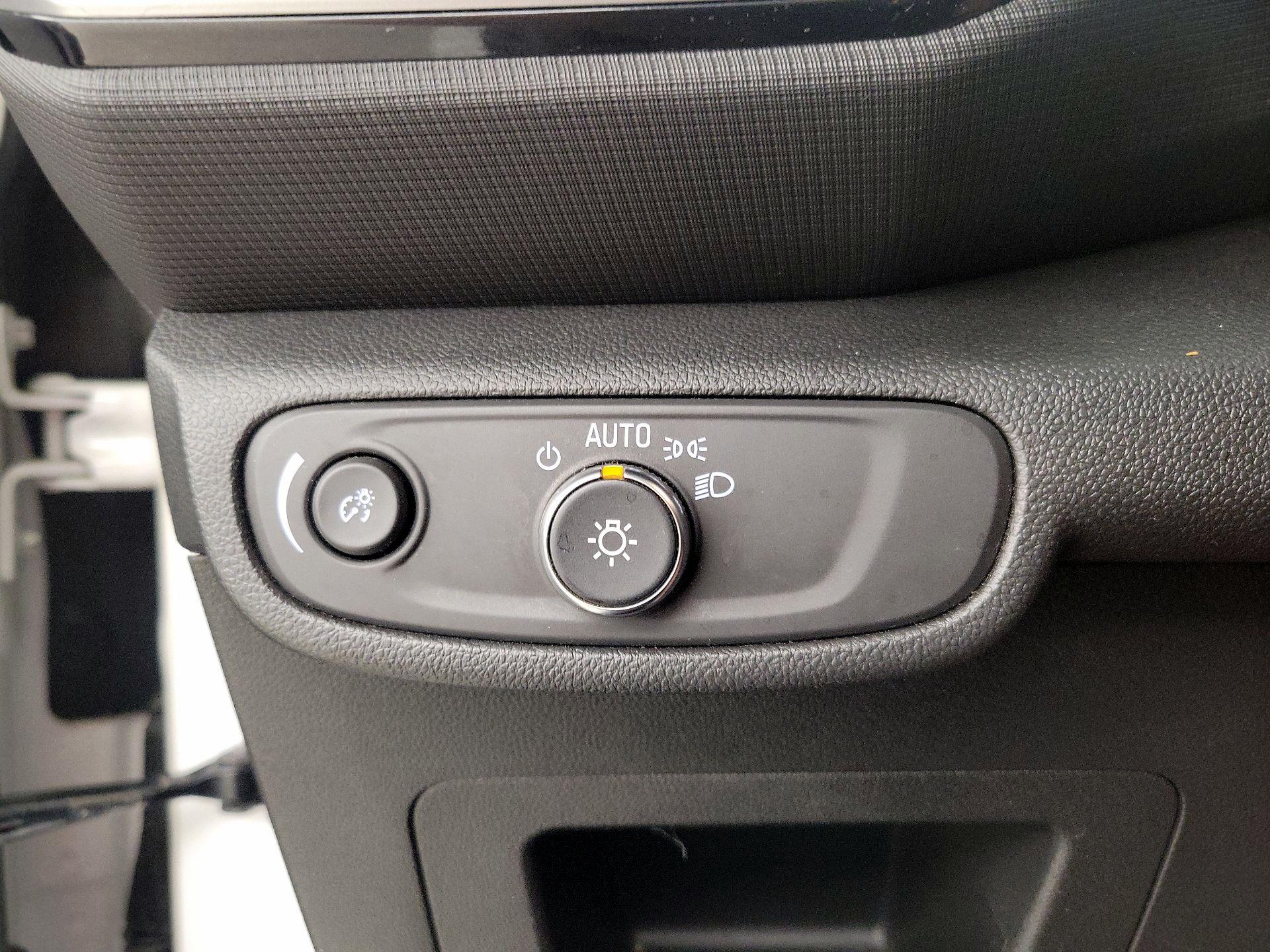 Thumbnail: 2021 Chevrolet TrailBlazer - 13