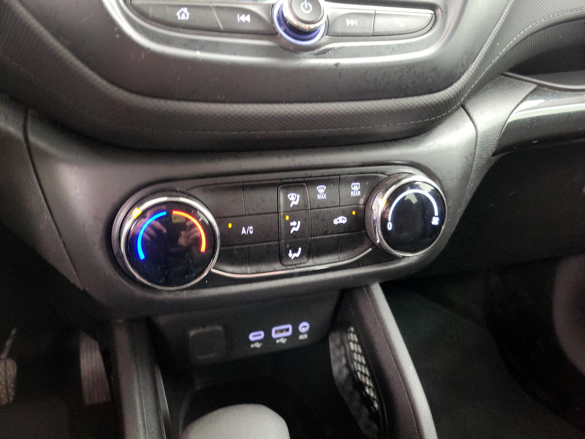 Thumbnail: 2021 Chevrolet TrailBlazer - 16