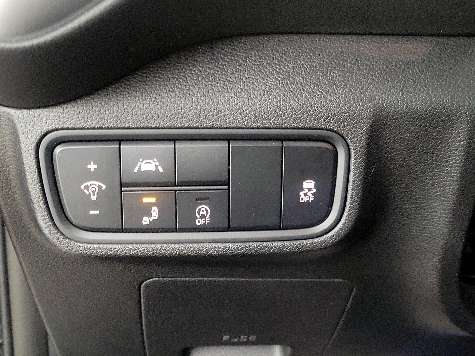 Thumbnail: 2021 Kia Soul - 13