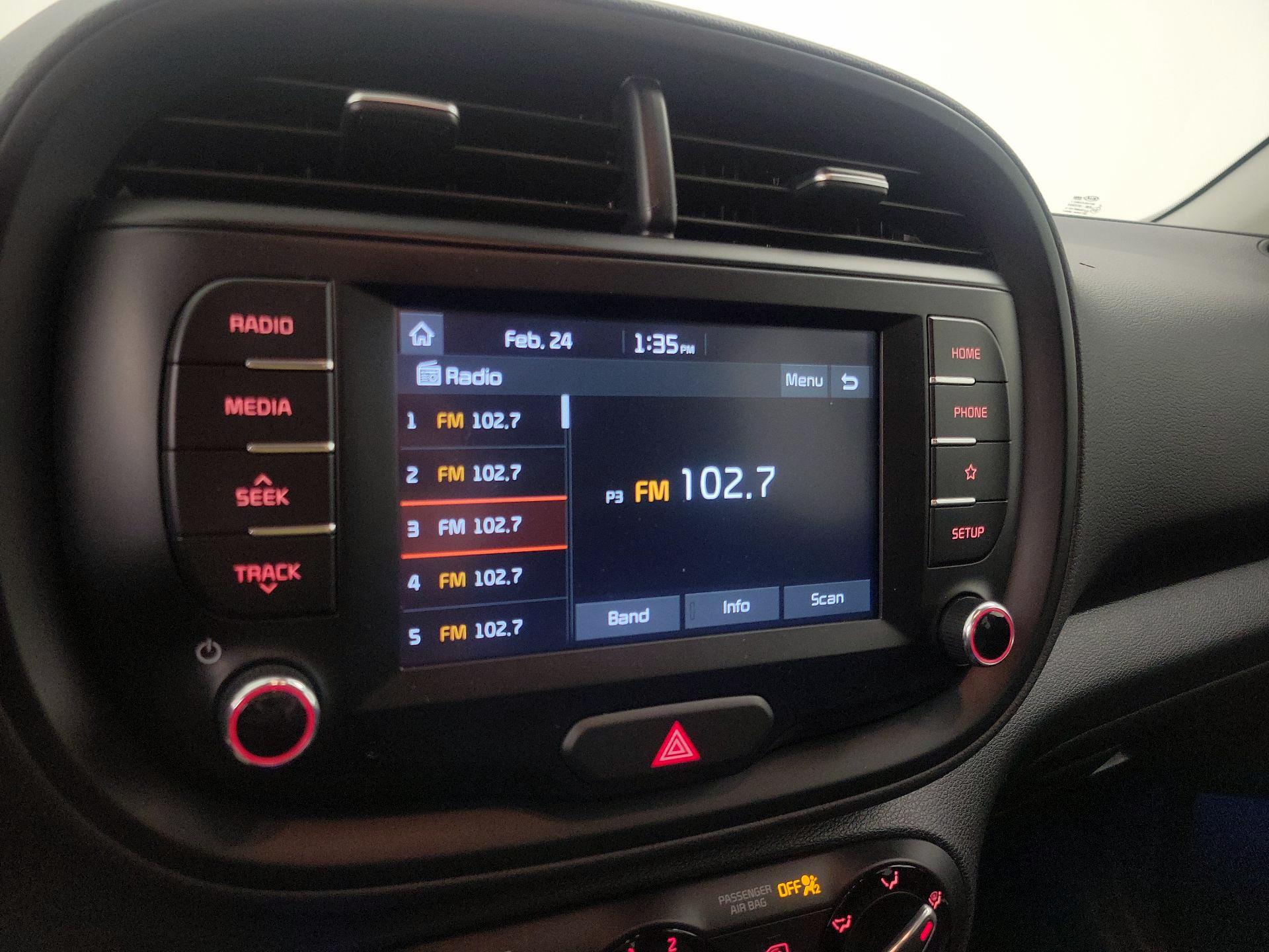 Thumbnail: 2021 Kia Soul - 15