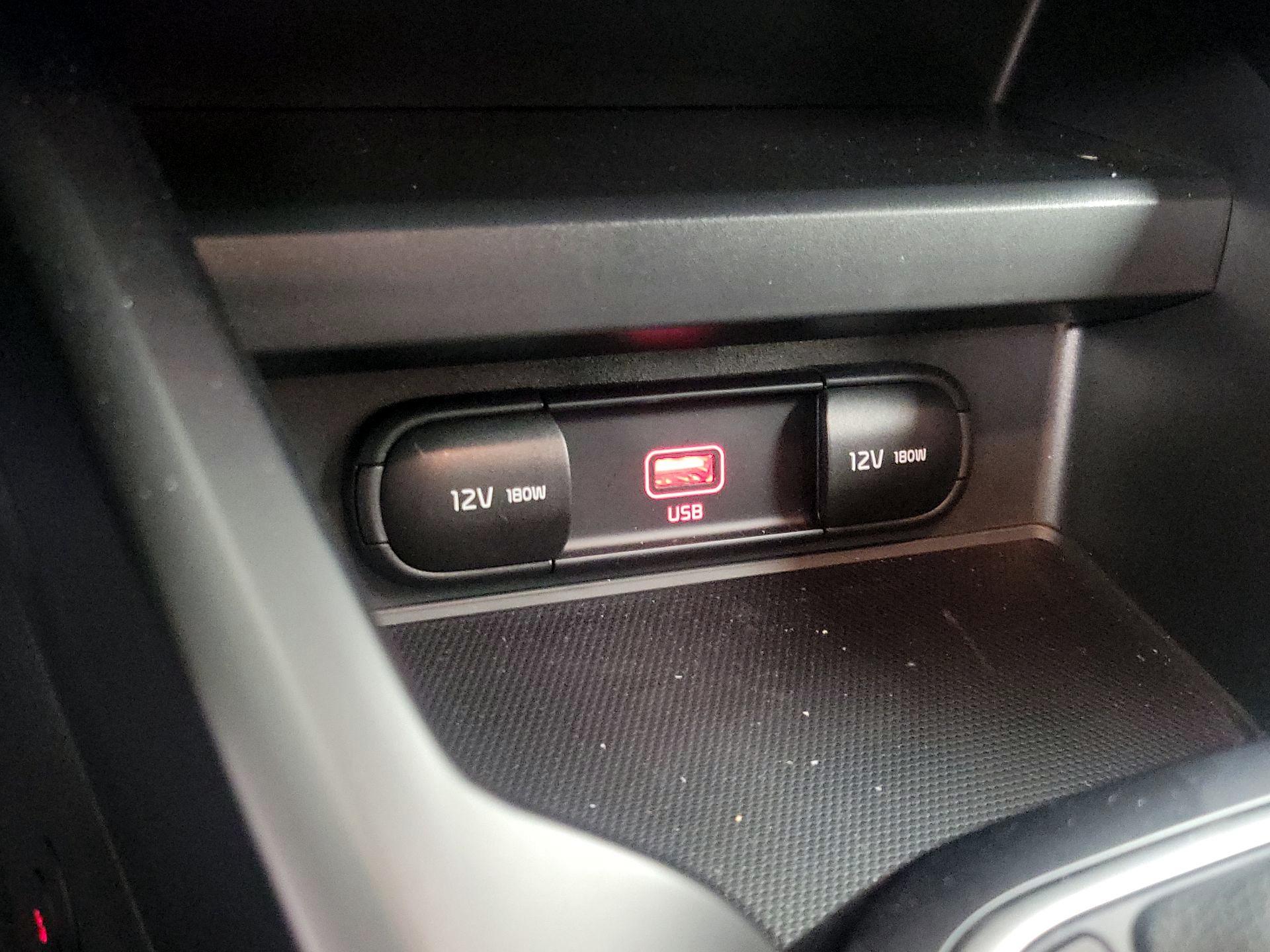 Thumbnail: 2021 Kia Soul - 18