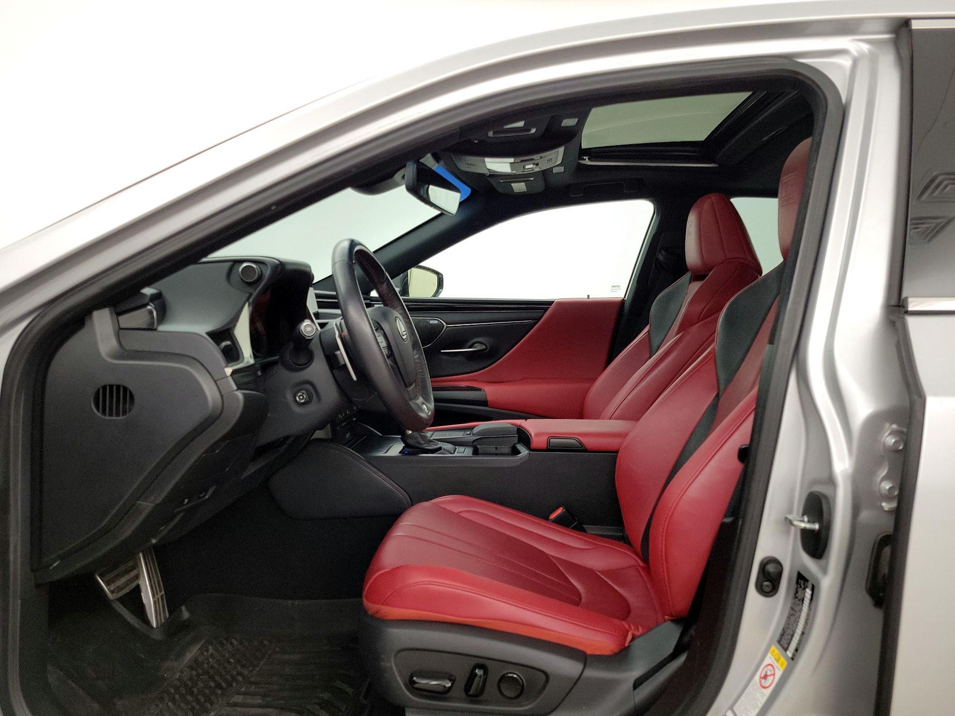 Thumbnail: 2019 Lexus ES - 11