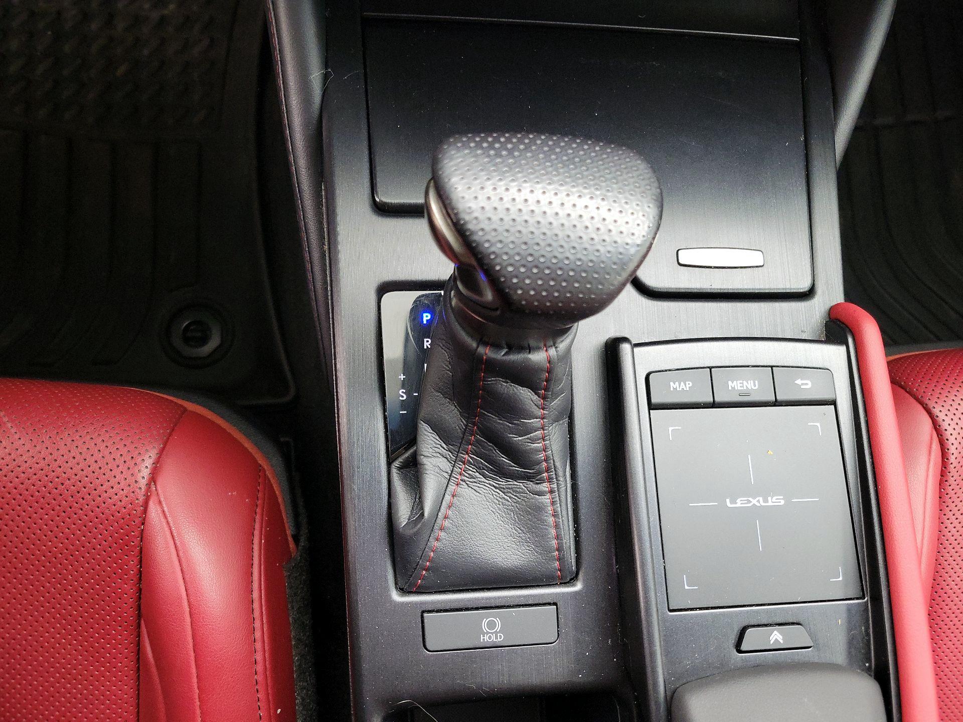 Thumbnail: 2019 Lexus ES - 18