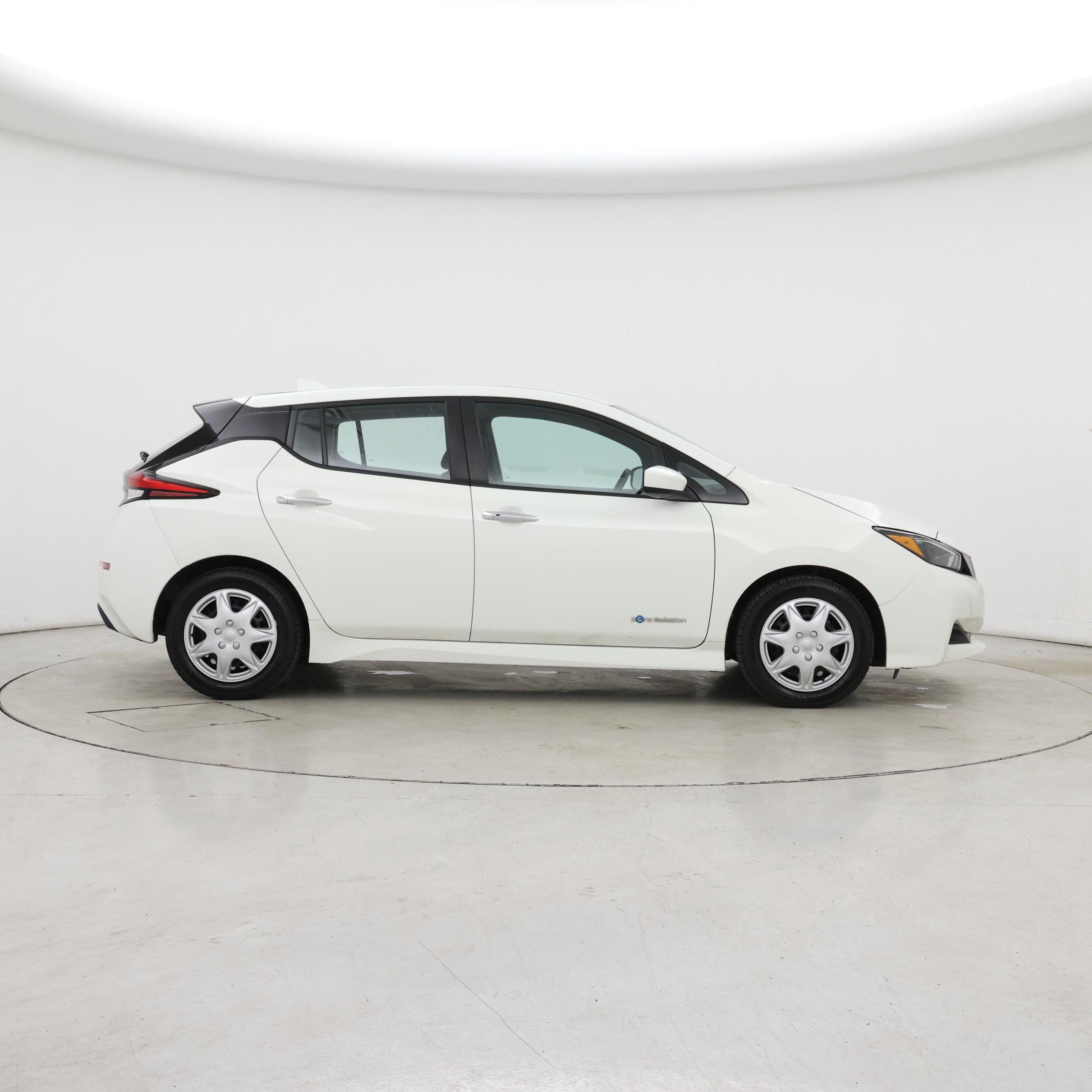 Thumbnail: 2019 Nissan Leaf - 7