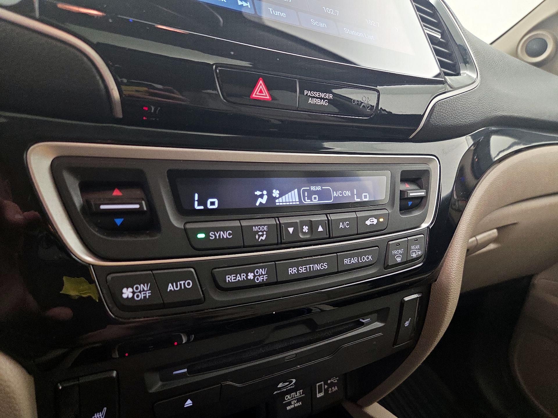 Thumbnail: 2021 Honda Pilot - 17